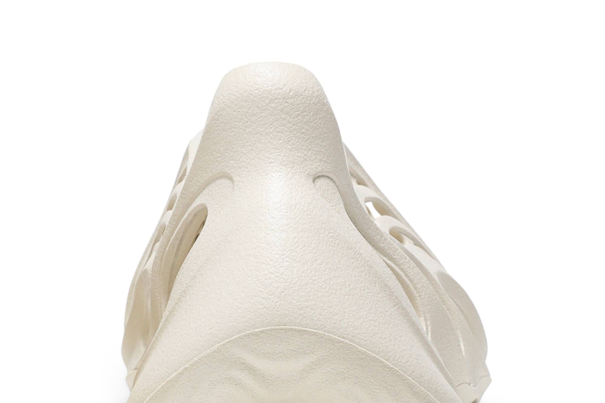 adidas Yeezy Foam Runner Ararat G55486 Coiloa - Image 8