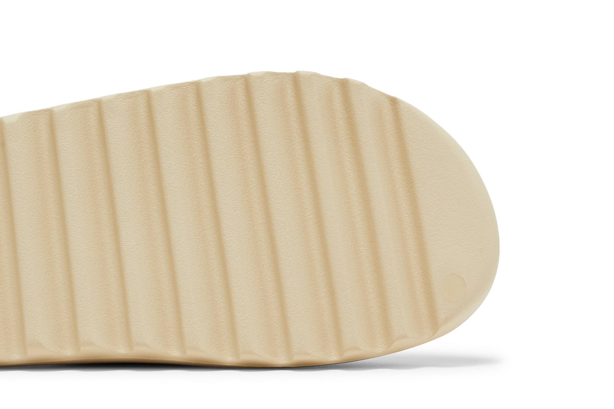 adidas Yeezy Slides 'Bone' (2022 Restock) FZ5897 Gloiber