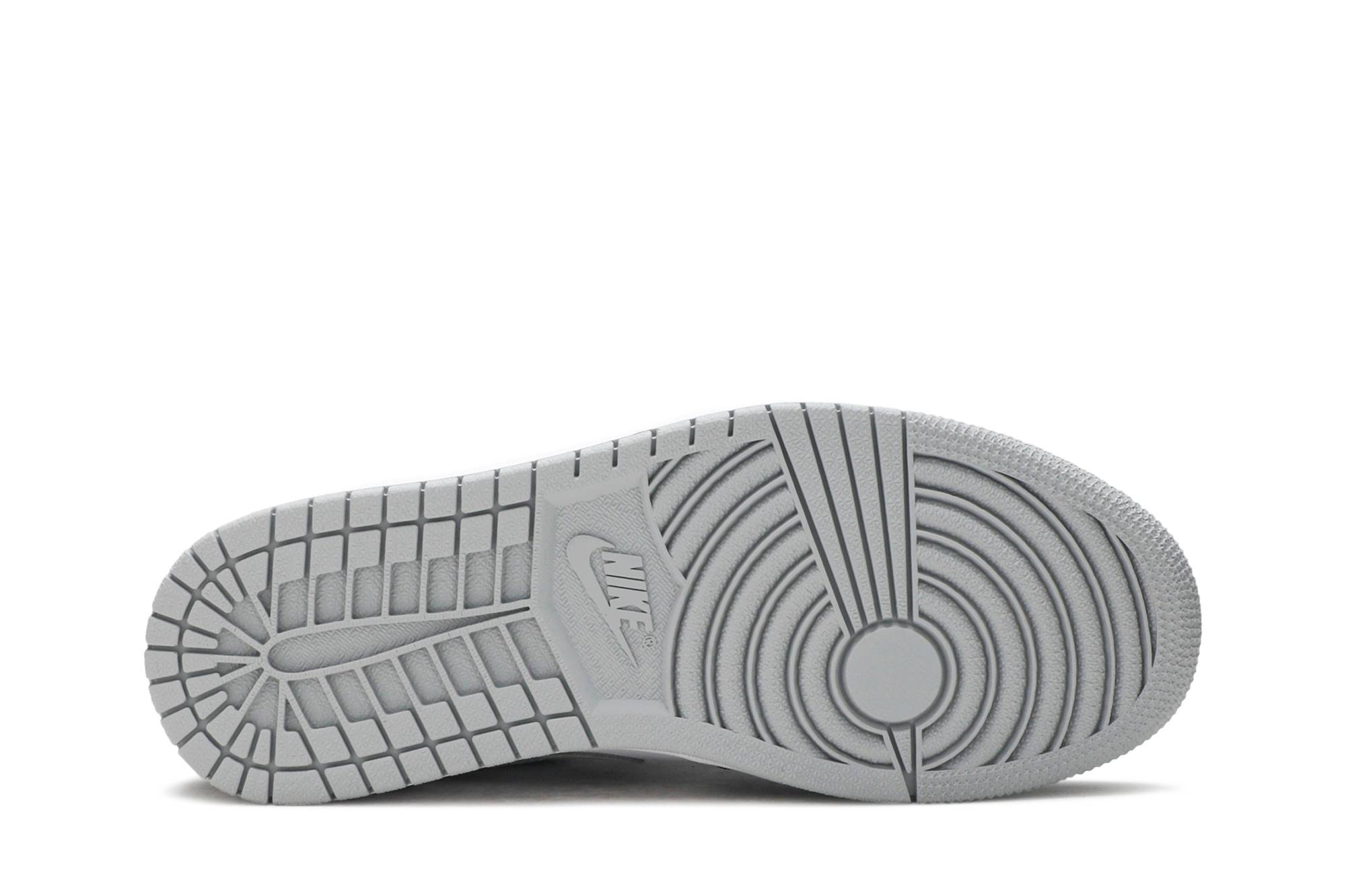 Air Jordan 1 Low 'Smoke Grey' 553558-039 - Image 4