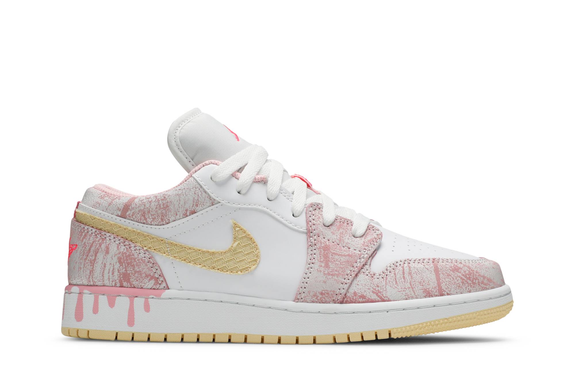 (Grade School) Air Jordan 1 Low Strawberry Ice Cream CW7104-601 Coiloa
