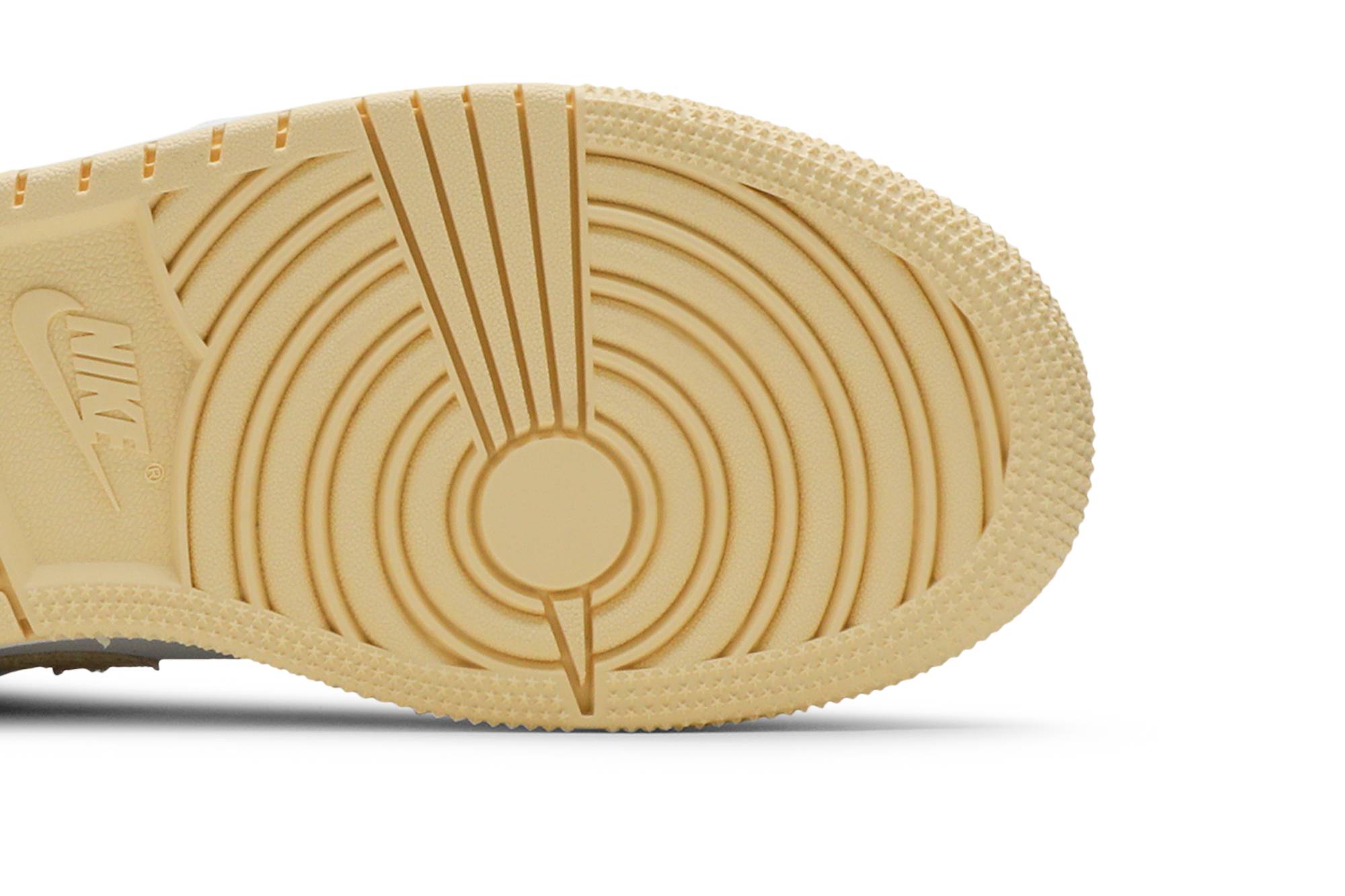 (Grade School) Air Jordan 1 Low Strawberry Ice Cream CW7104-601 Moroen - Image 5