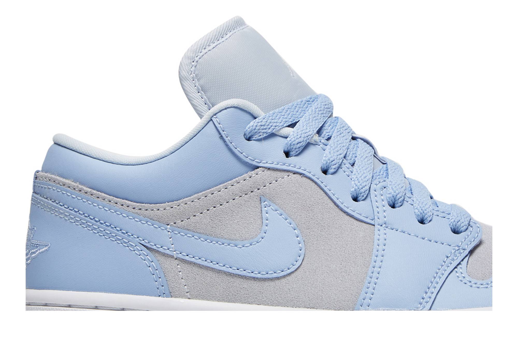 (Women) Air Jordan 1 Low University Blue DC0774-050 Moroen - Image 2