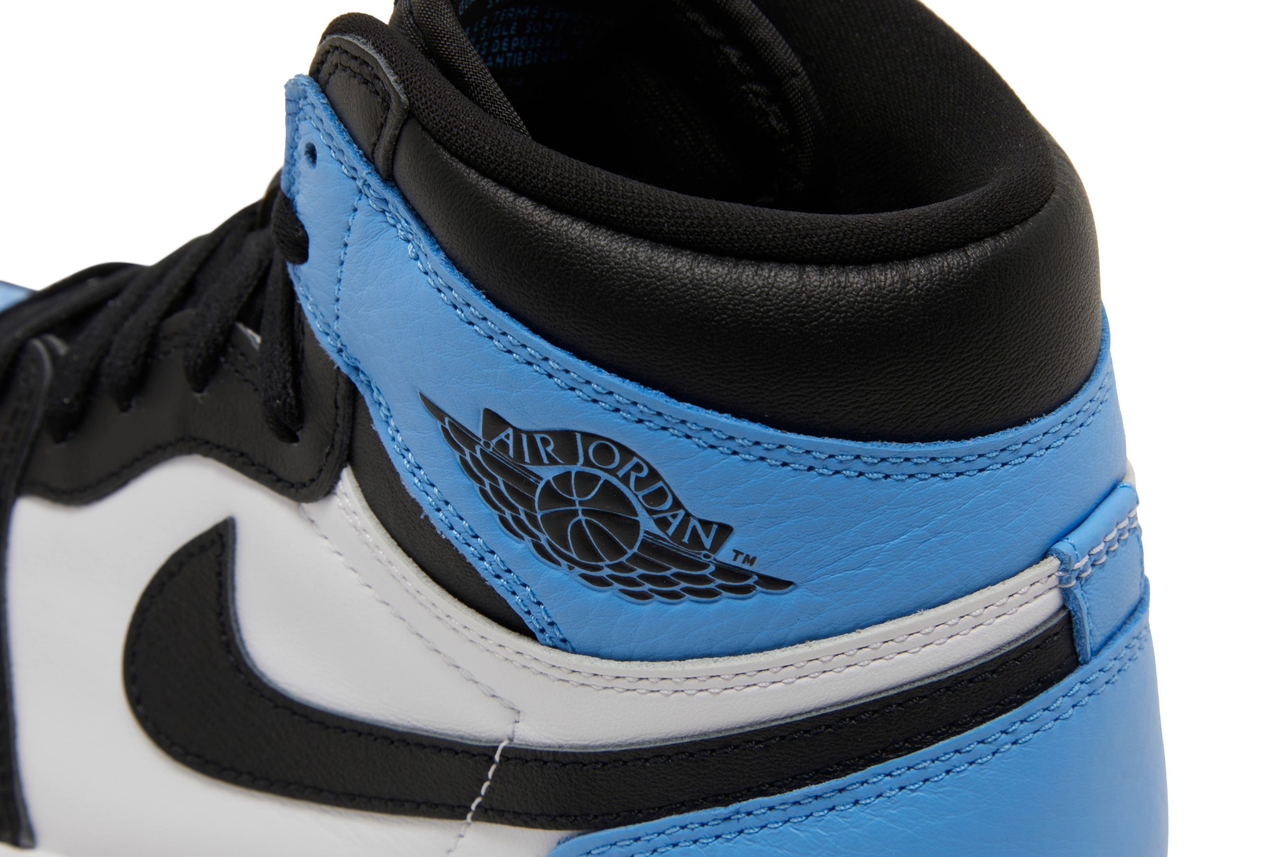 Air Jordan 1 Retro High OG 'UNC Toe' DZ5485-400 - Image 10