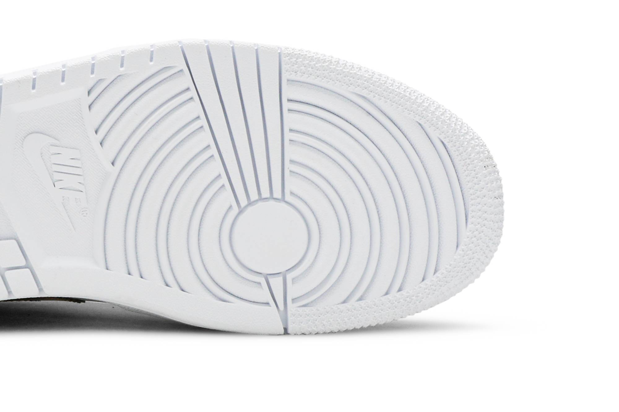 (Women) Air Jordan 1 Retro Low White Metallic Gold CZ4776-100 Moroen - Image 5