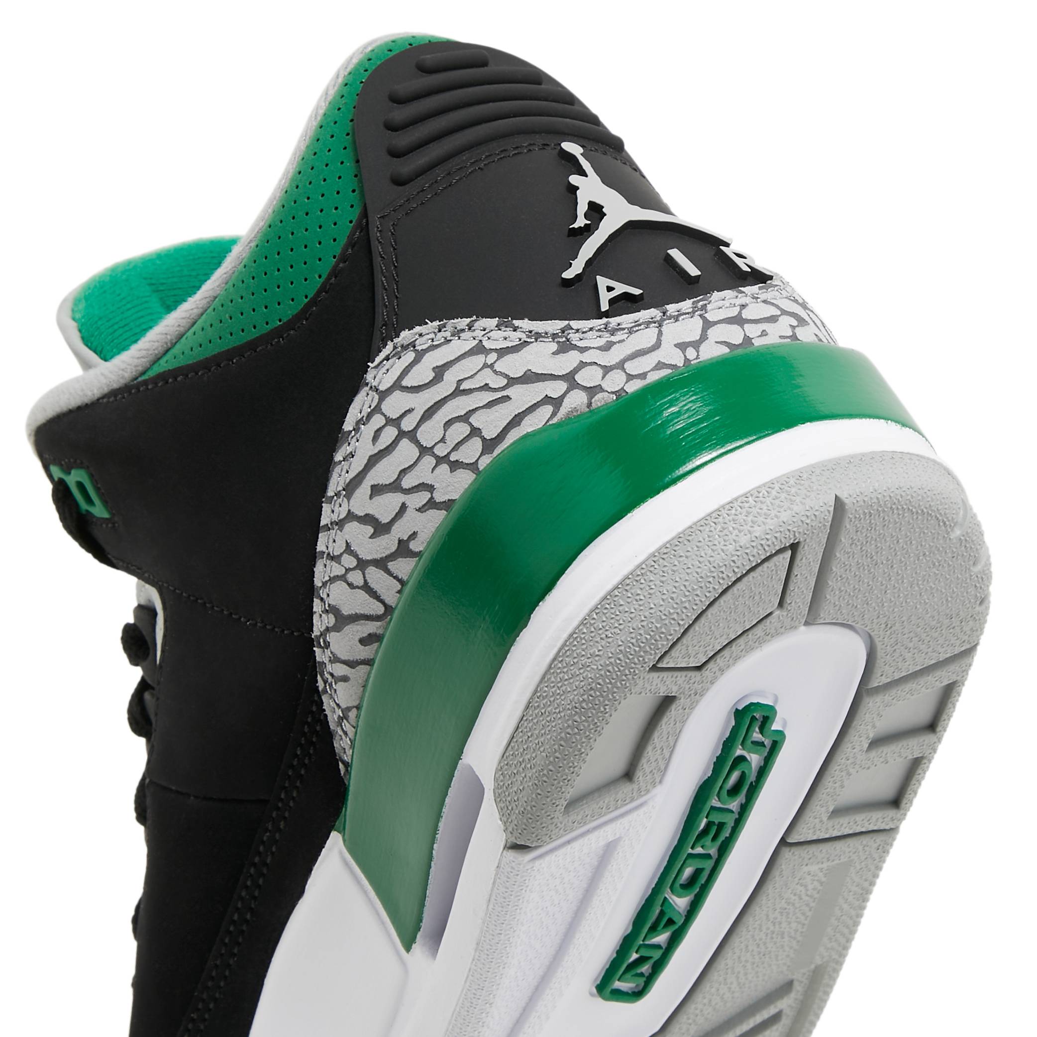 Air Jordan 3 Retro 'Pine Green' CT8532-030 - Image 10