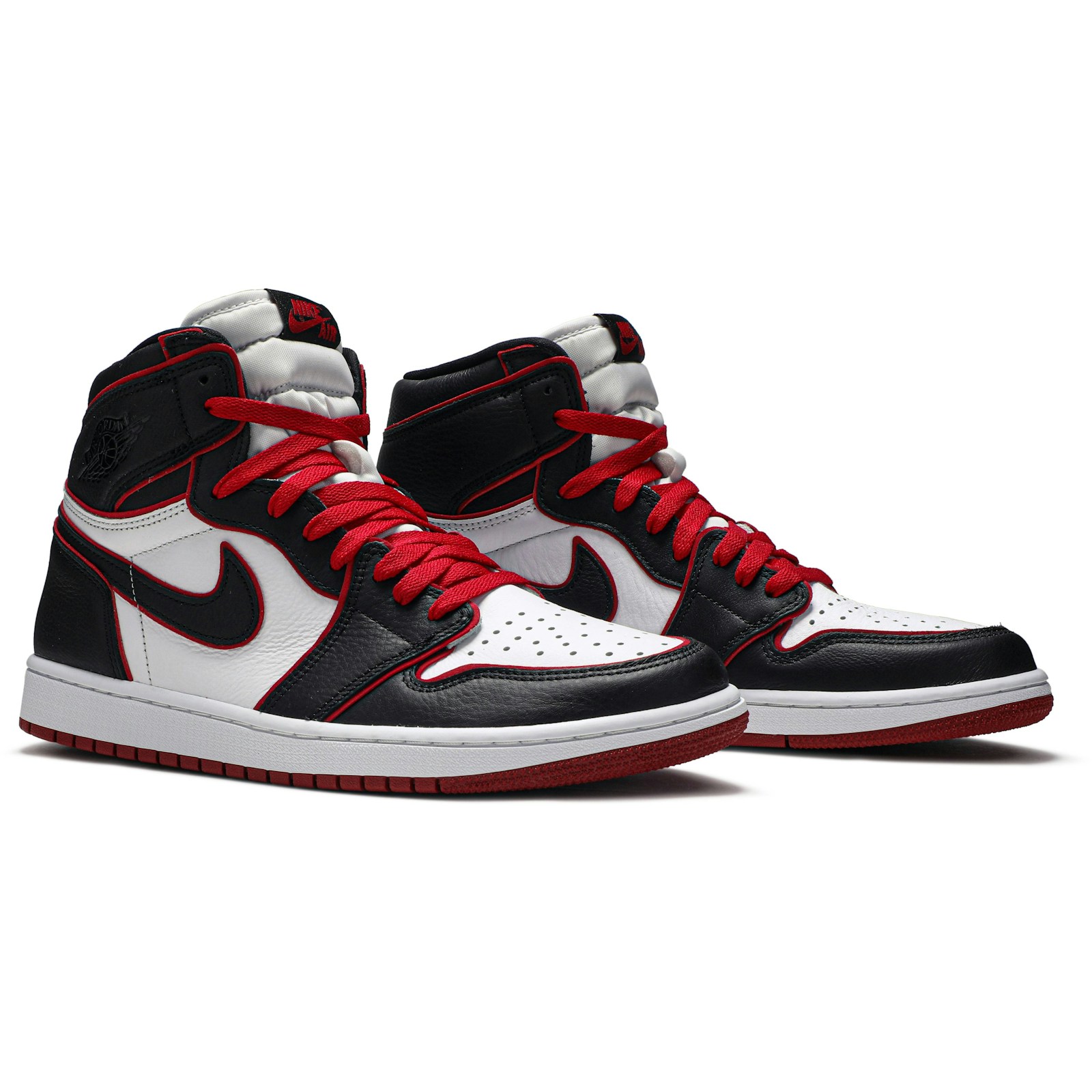Air Jordan 1 Retro High OG 'Bloodline' 555088-062 - Image 8