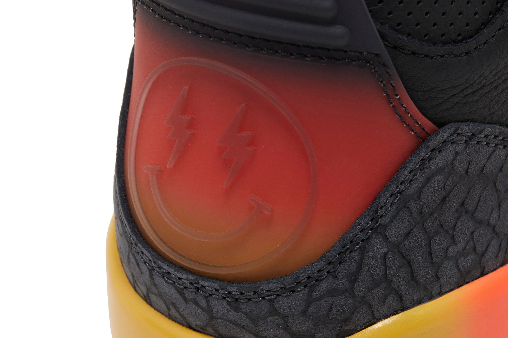 J. Balvin x Air Jordan 3 Retro Rio FN0344-001 Moroen - Image 9