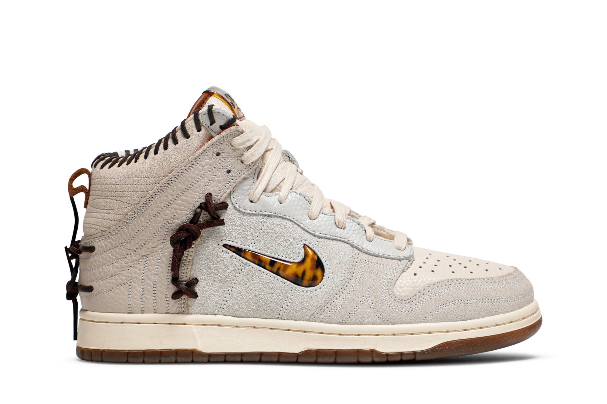 Nike Dunk High x Bodega 'Friends & Family' CZ8125-100 Gloiber