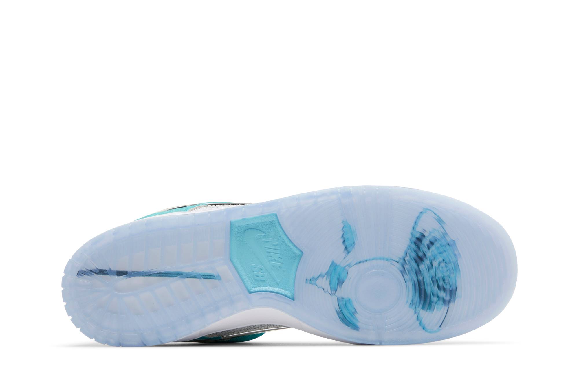 April Skateboards x Nike Dunk Low SB 'Turbo Green' FD2562-400 - Image 4