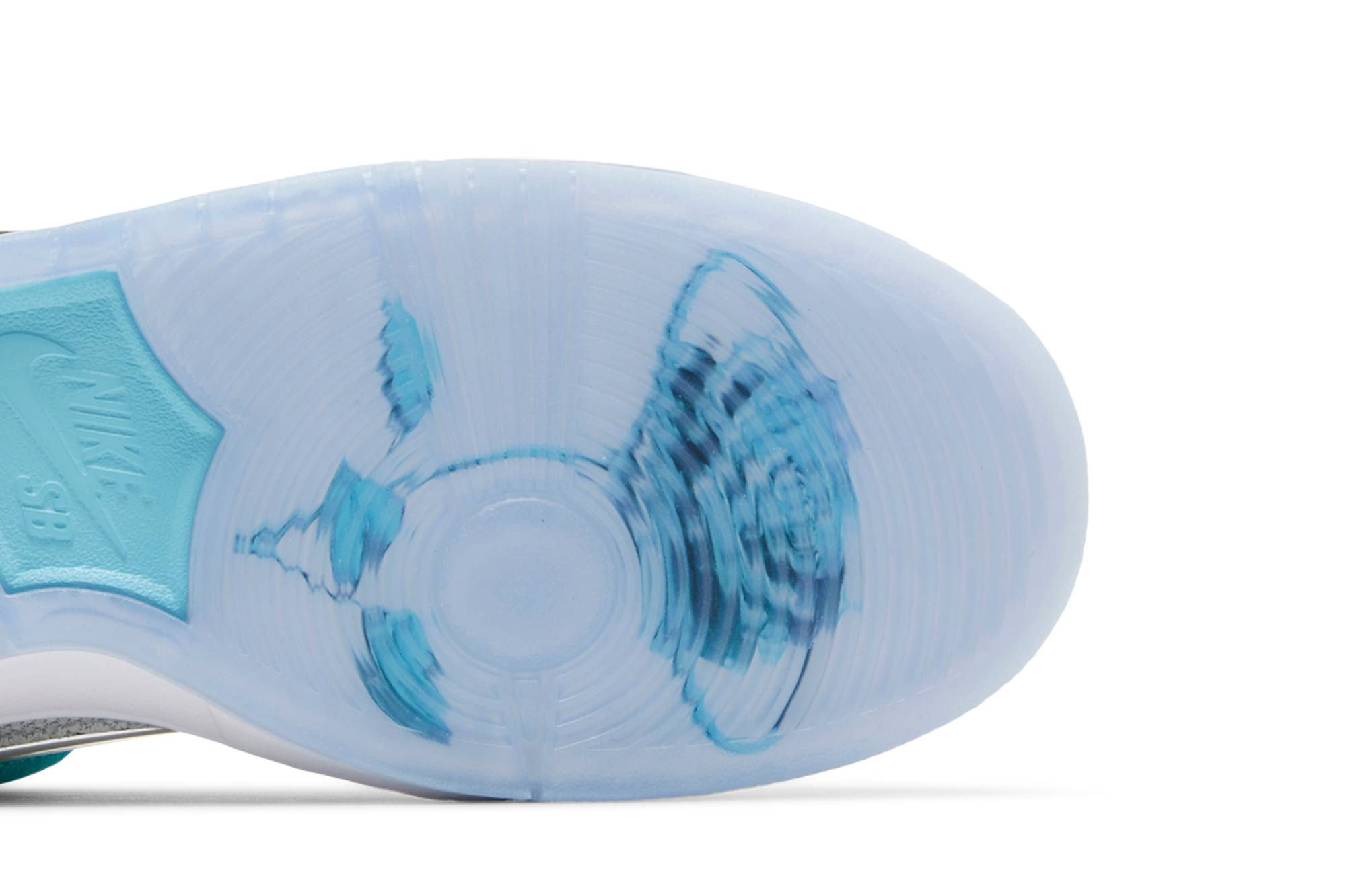 April Skateboards x Nike Dunk Low SB 'Turbo Green' FD2562-400 - Image 5