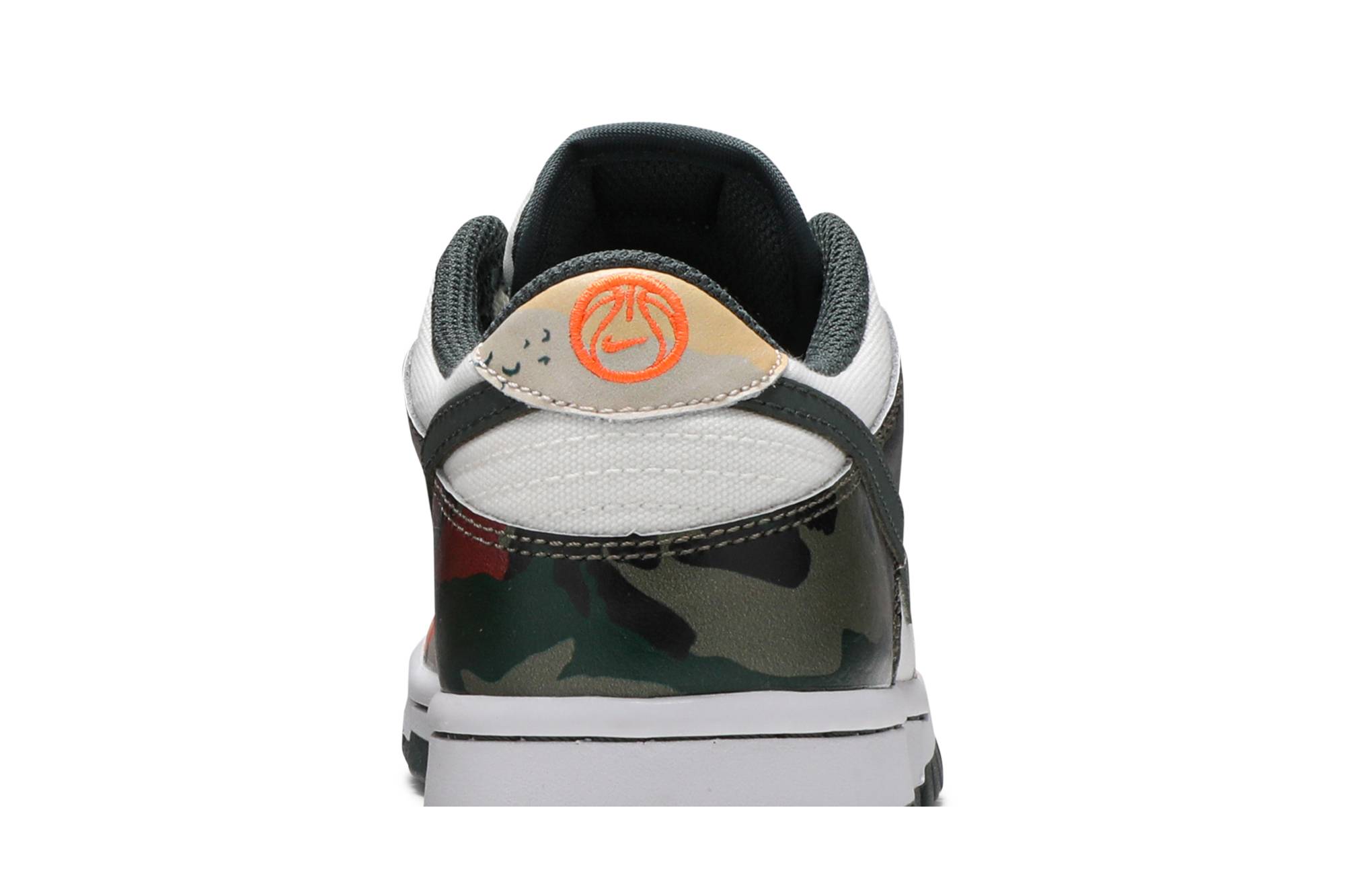 (Grade School) Nike Dunk Low SE Multi-Camo DB1909-100 Moroen - Image 7