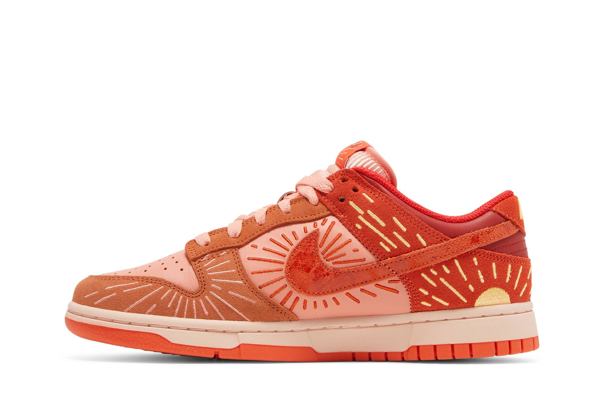 (Women) Nike Dunk Low Winter Solstice DO6723-800 Moroen - Image 3