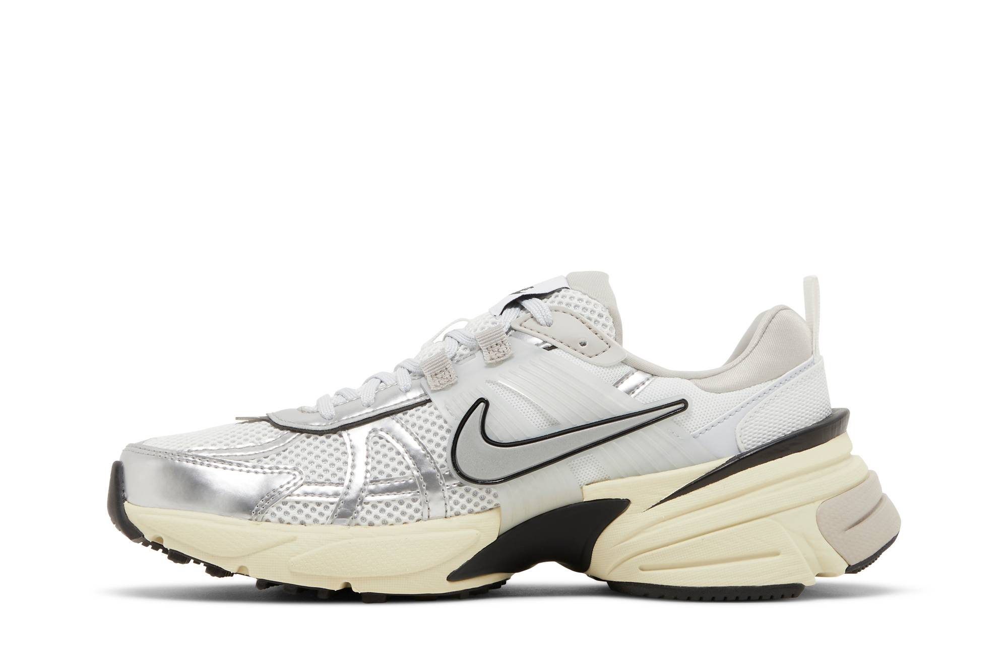 (Women) Nike Runtekk Summit White FD0736-100 Coiloa - Image 3