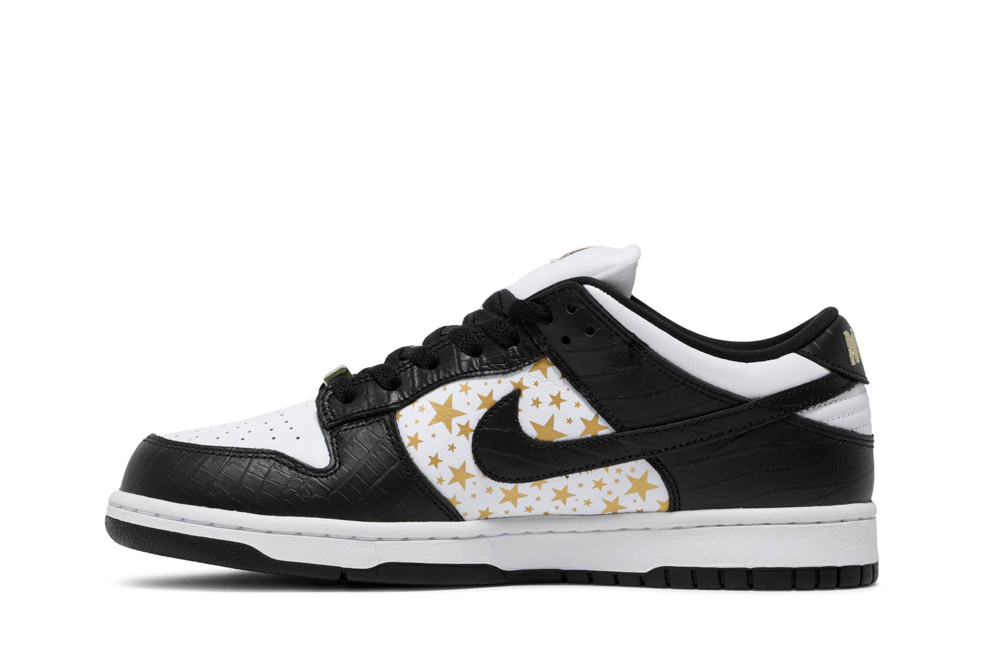 Supreme x Nike SB Dunk Low OG QS Black DH3228-102 Moroen - Image 3