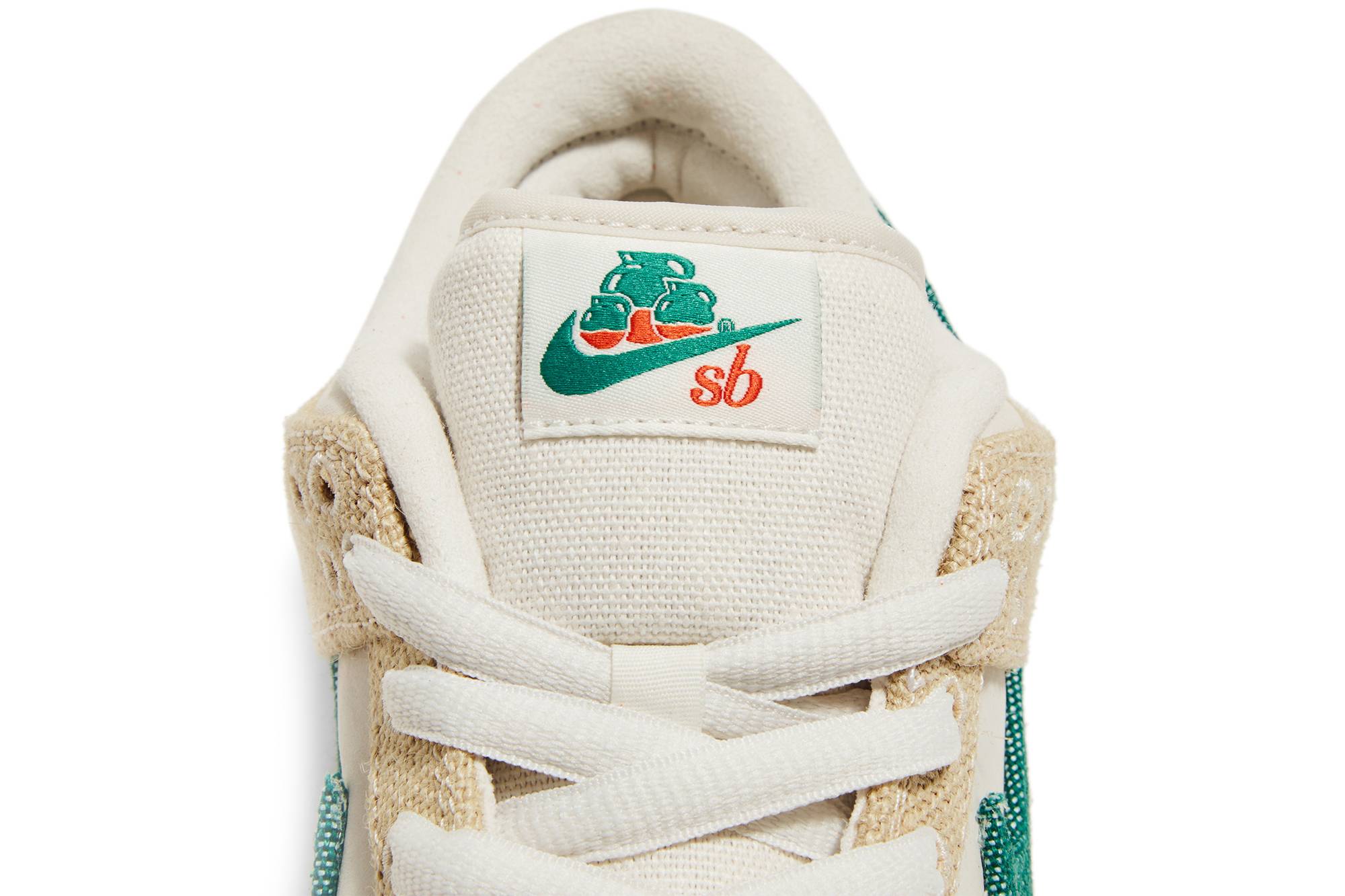 Jarritos x Nike SB Dunk Low Cream FD0860-001 Moroen - Image 9