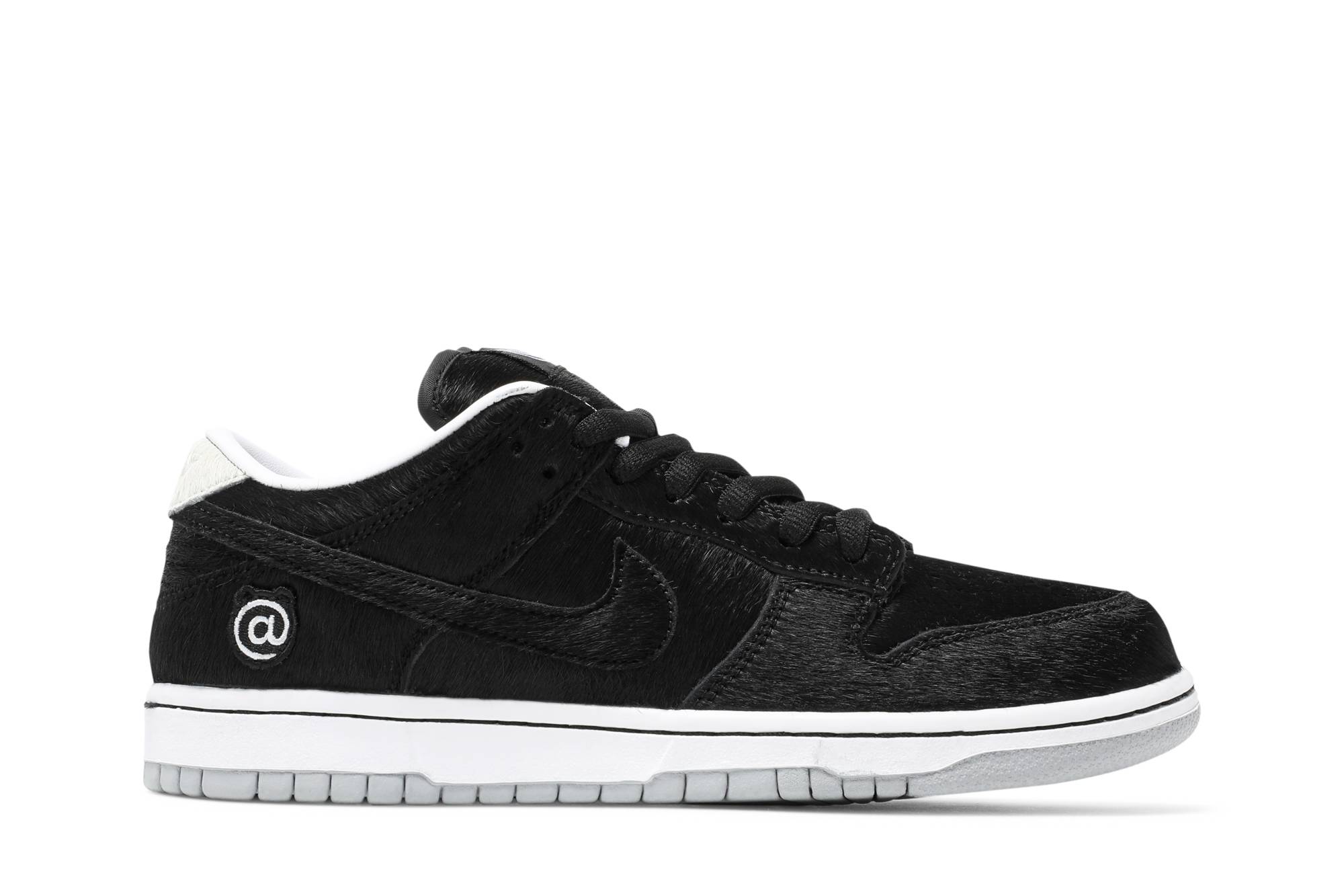 Nike SB Dunk Low x Medicom Toy 'BE@RBRICK' CZ5127-001 Gloiber