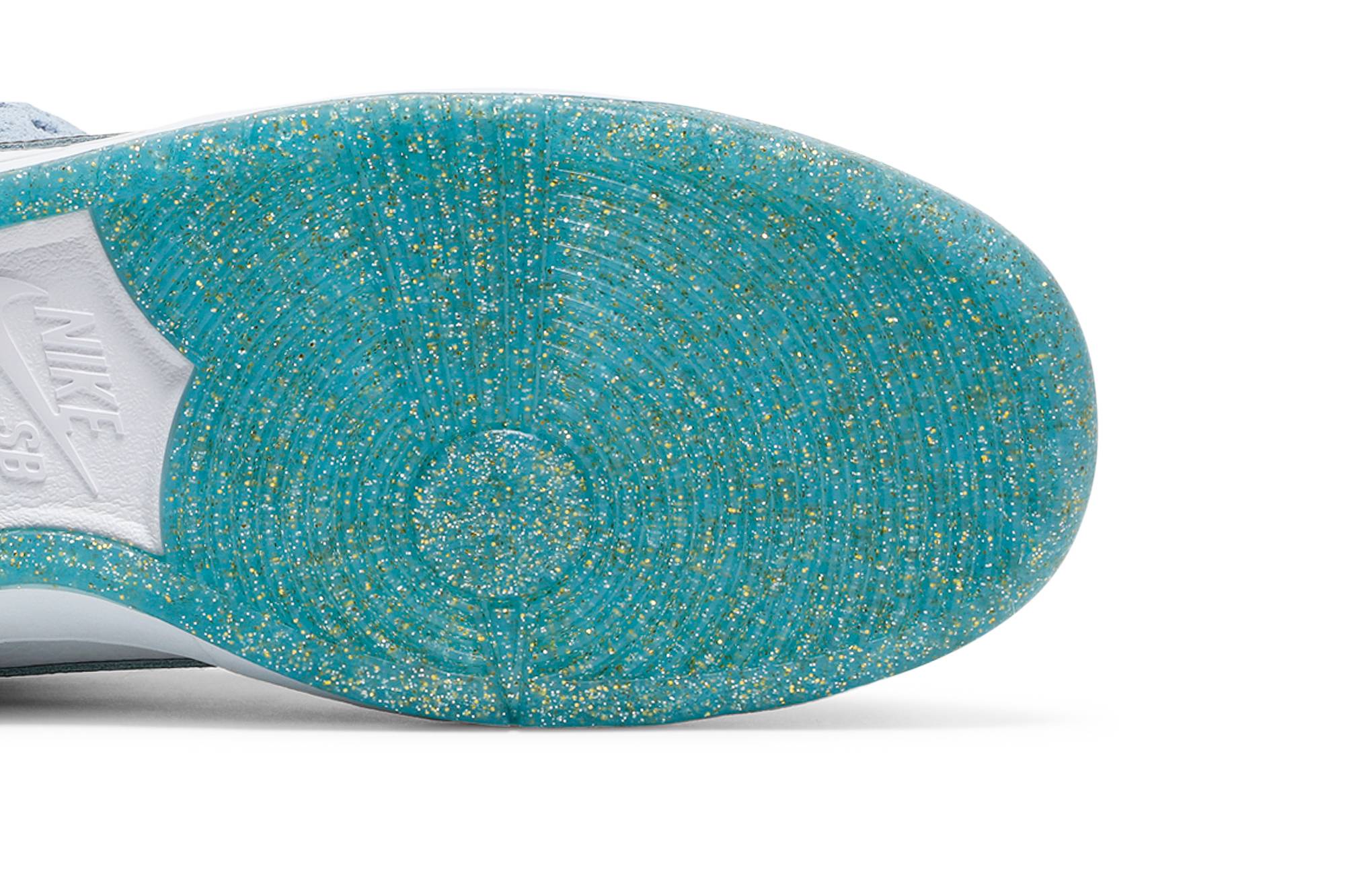 Sean Cliver x Nike SB Dunk Low Holiday Special DC9936-100 Moroen - Image 5