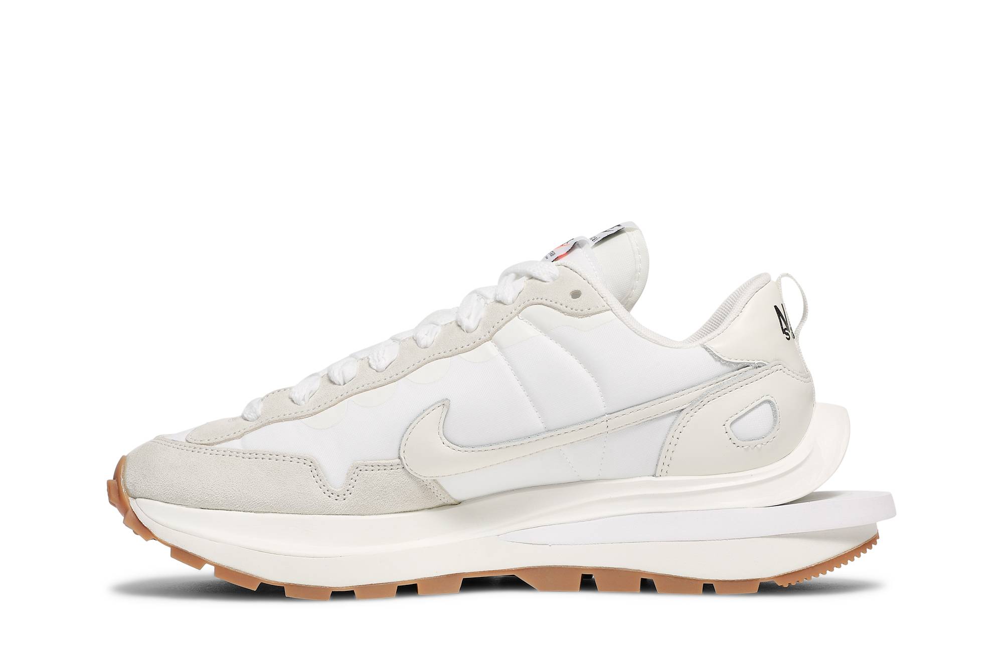 sacai x Nike VaporWaffle Sail Gum DD1875-100 Coiloa - Image 3