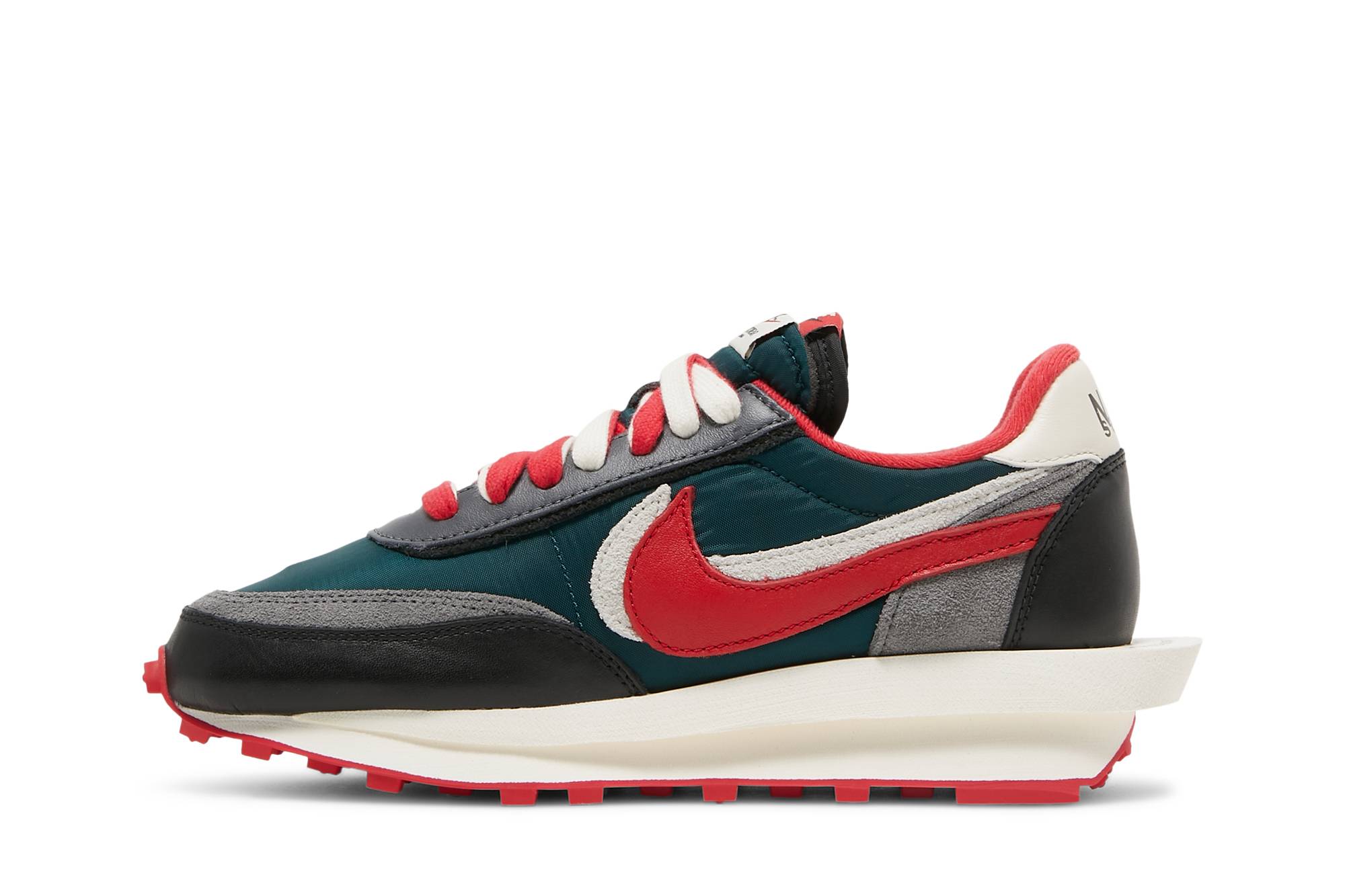 sacai x UNDERCOVER x Nike LDWaffle Midnight Spruce University Red DJ4877-300 Moroen - Image 3