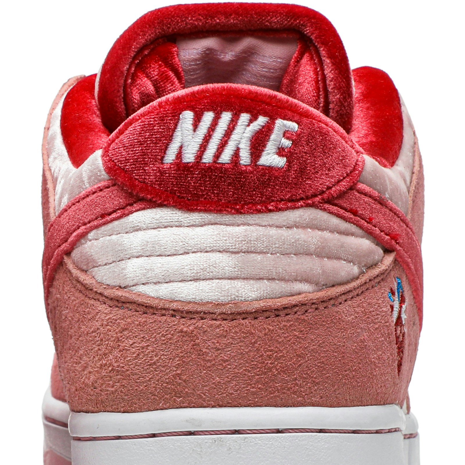 StrangeLove x Nike SB Dunk Low Valentines Day CT2552-800 Moroen - Image 7
