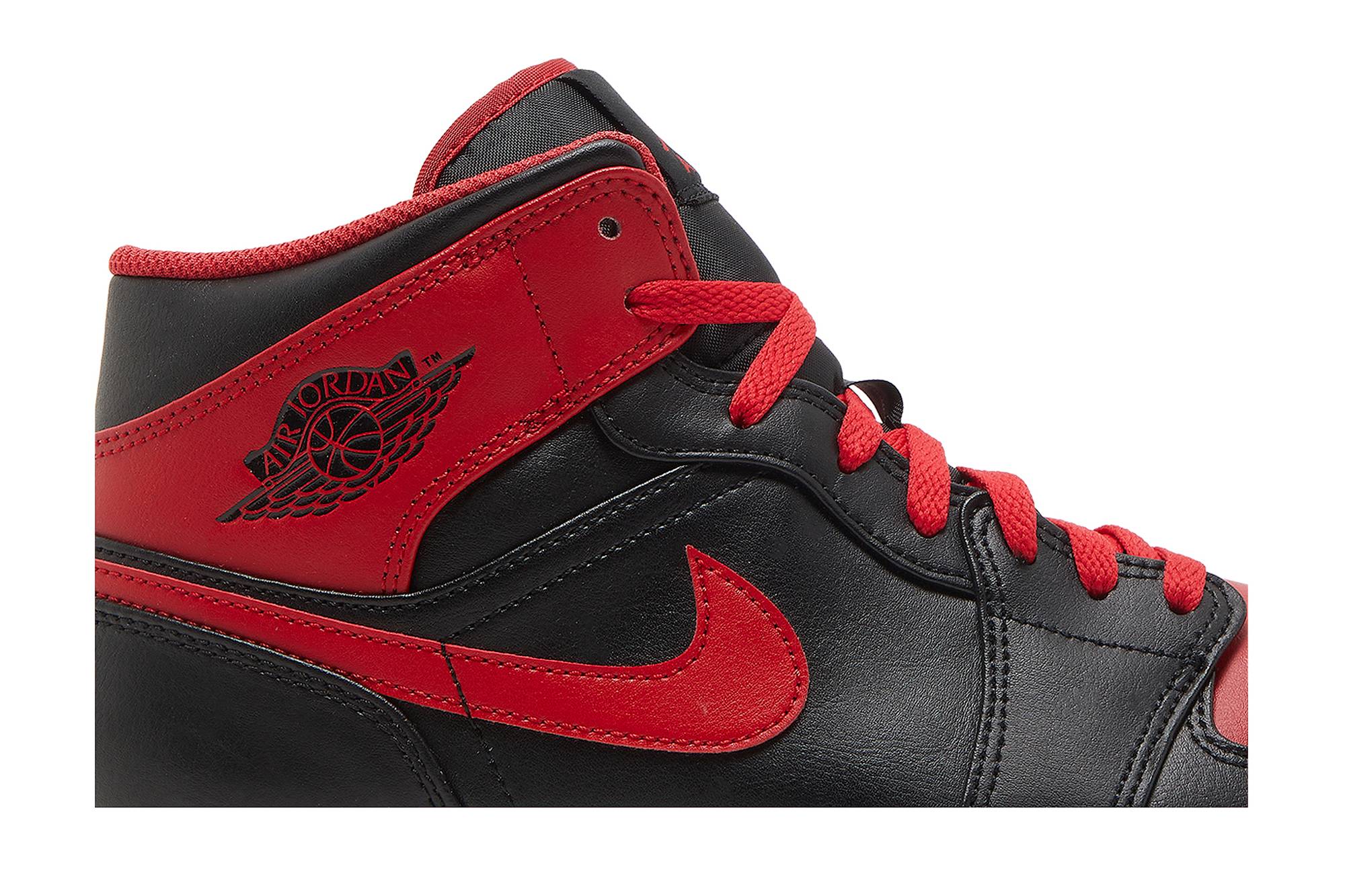 Air Jordan 1 Mid 'Alternate Bred' (2022) DQ8426-060 - Image 2