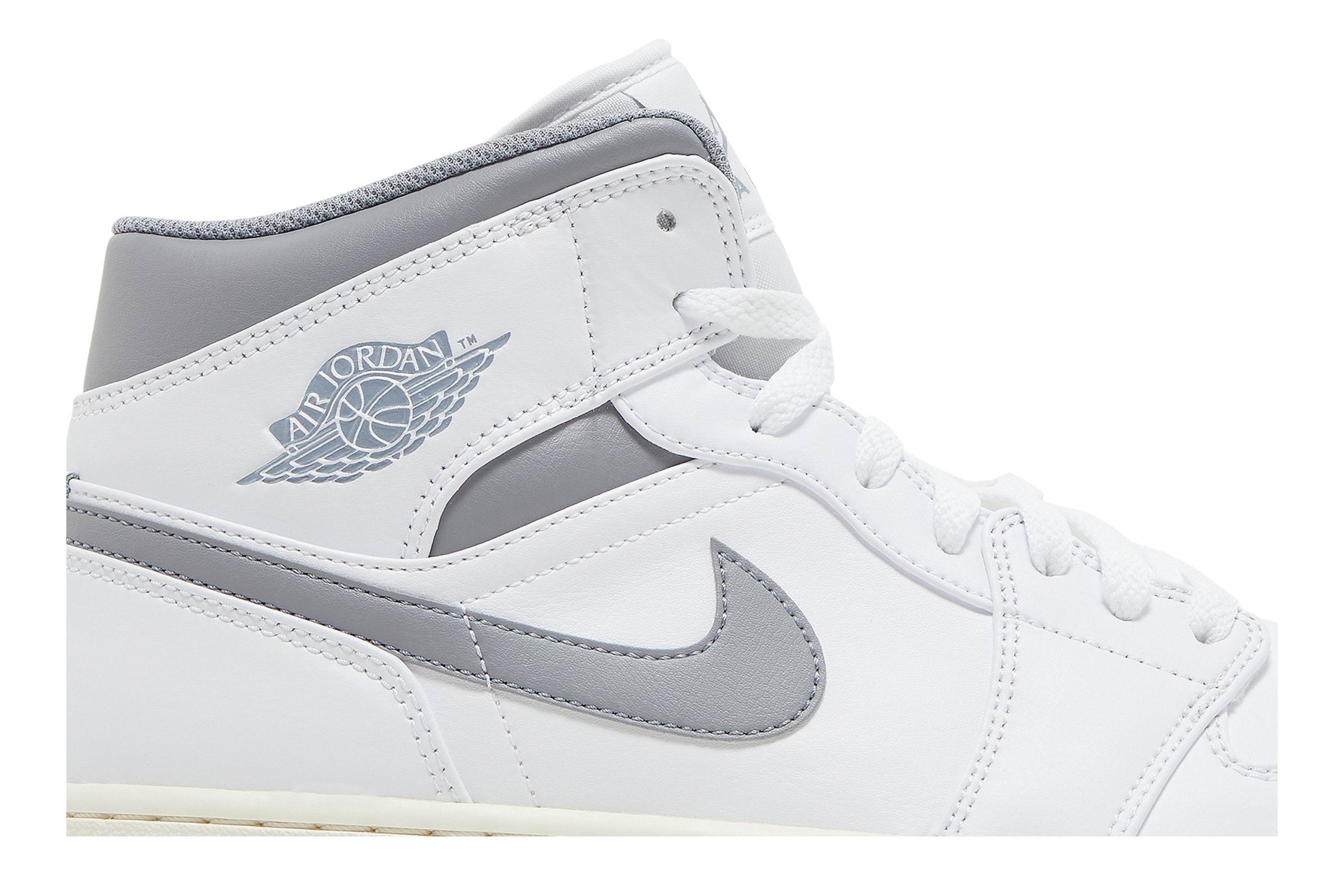 Air Jordan 1 Mid Neutral Grey 554724-135 Moroen - Image 2