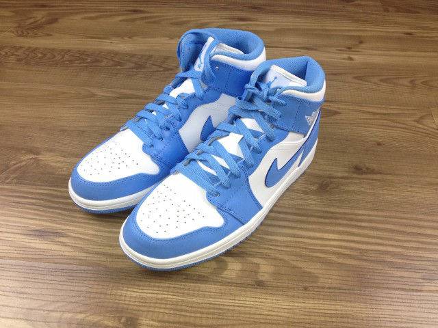 Air Jordan 1 Mid UNC 554724-106 Moroen