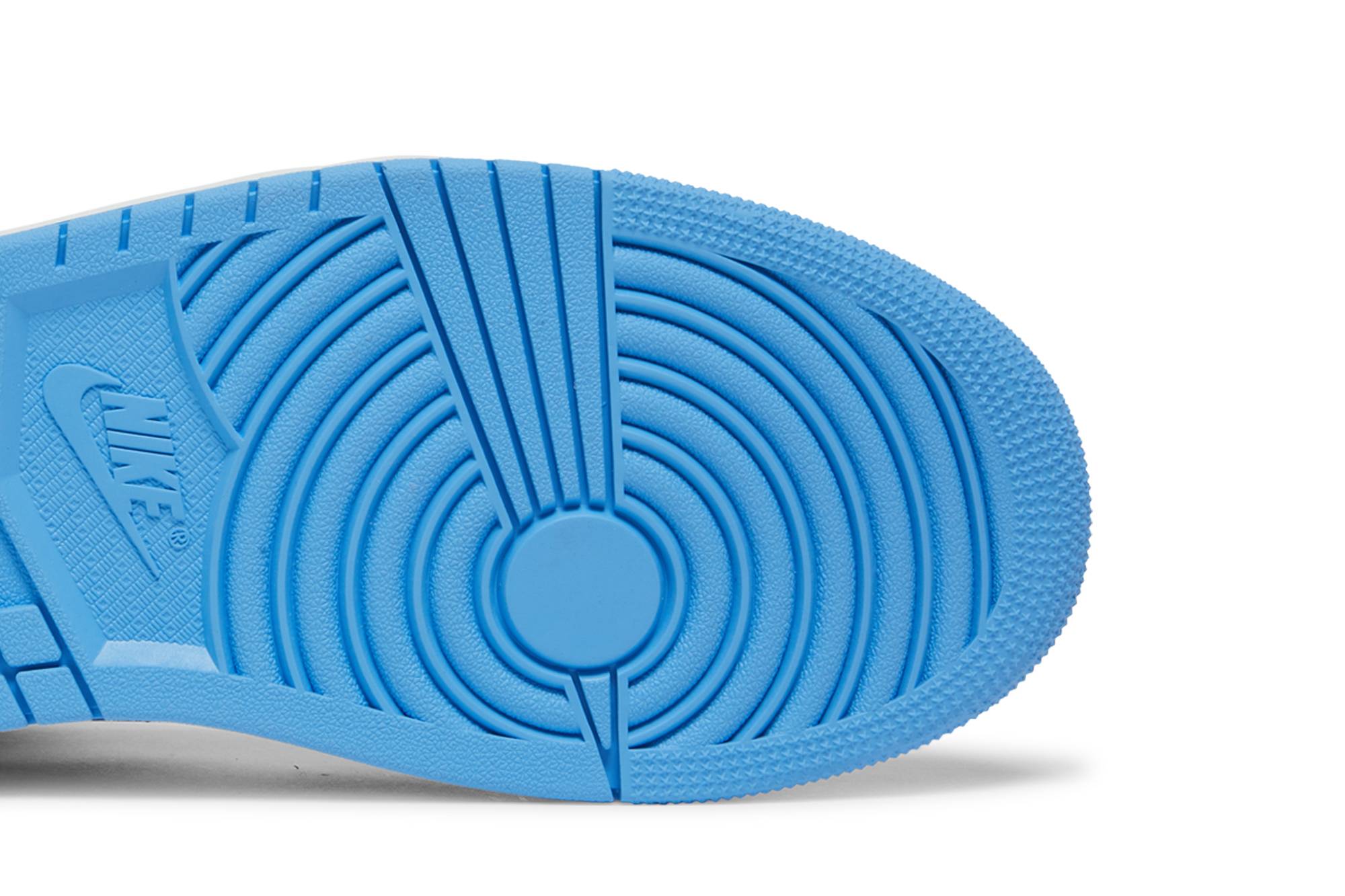 Air Jordan 1 Mid 'University Blue' DX9276-100 - Image 5