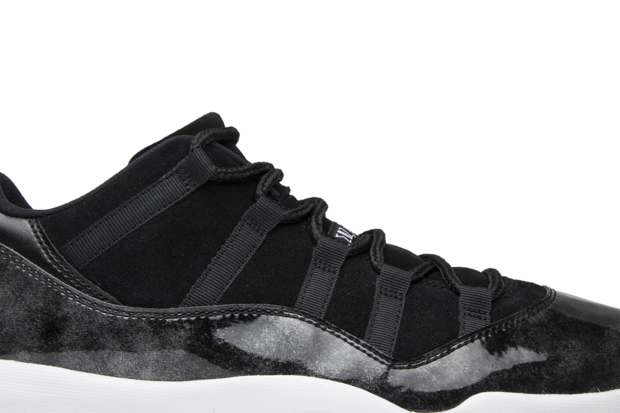 Air Jordan 11 Retro Low 'Barons' 528895-010 - Image 2