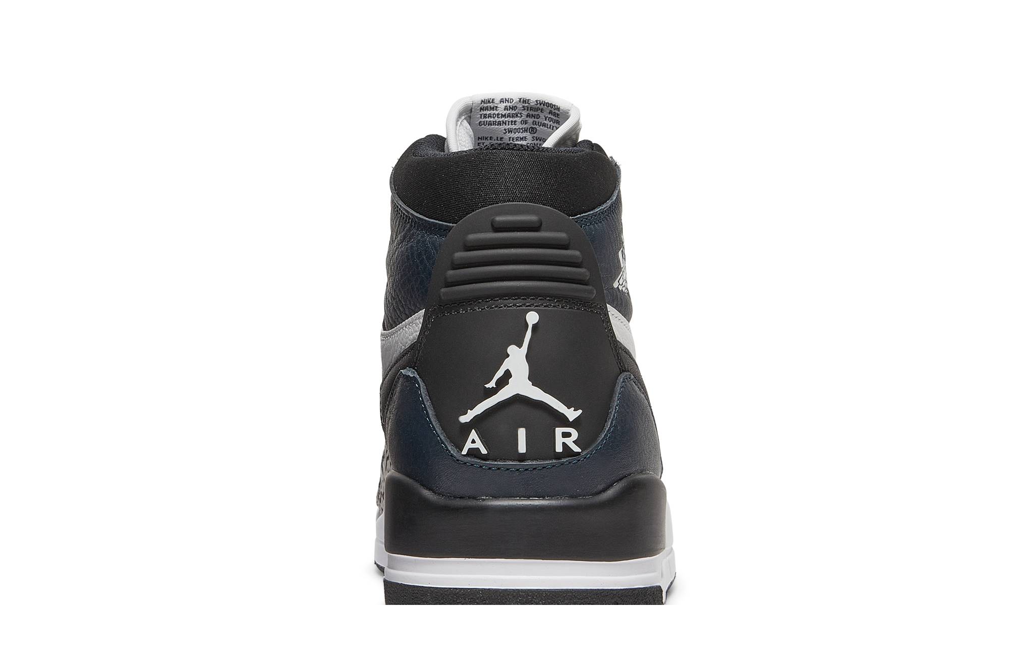 Air Jordan Legacy 312 'Midnight Navy' DO7441-401 - Image 7