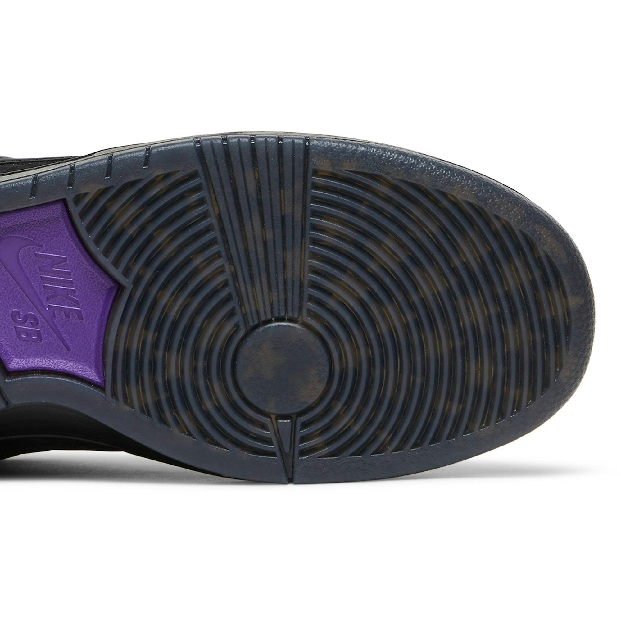 Familia x Nike SB Dunk Low Pro QS First Avenue DJ1159-001 Moroen - Image 5