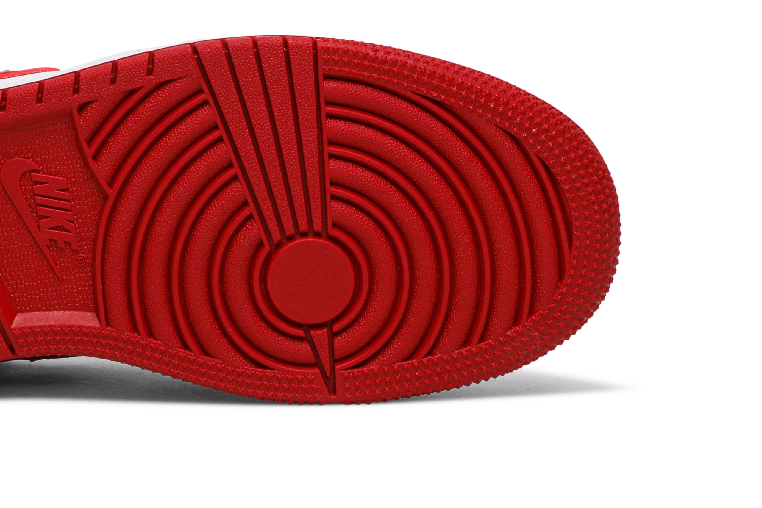 (Grade School) Air Jordan 1 Low Gym Red 553560-611 Moroen - Image 5