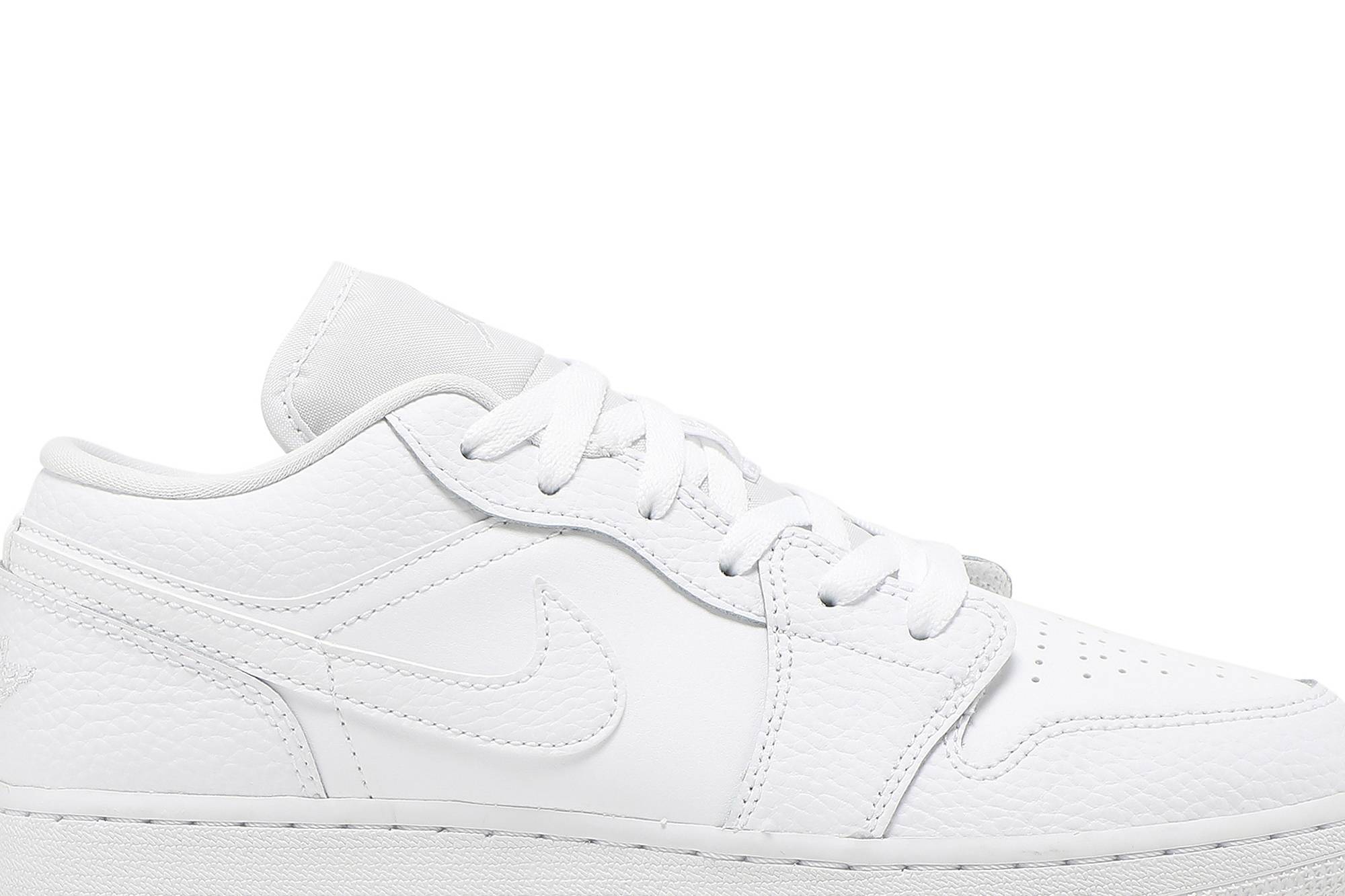 (Grade School) Air Jordan 1 Low Triple White 553560-130 Moroen - Image 9