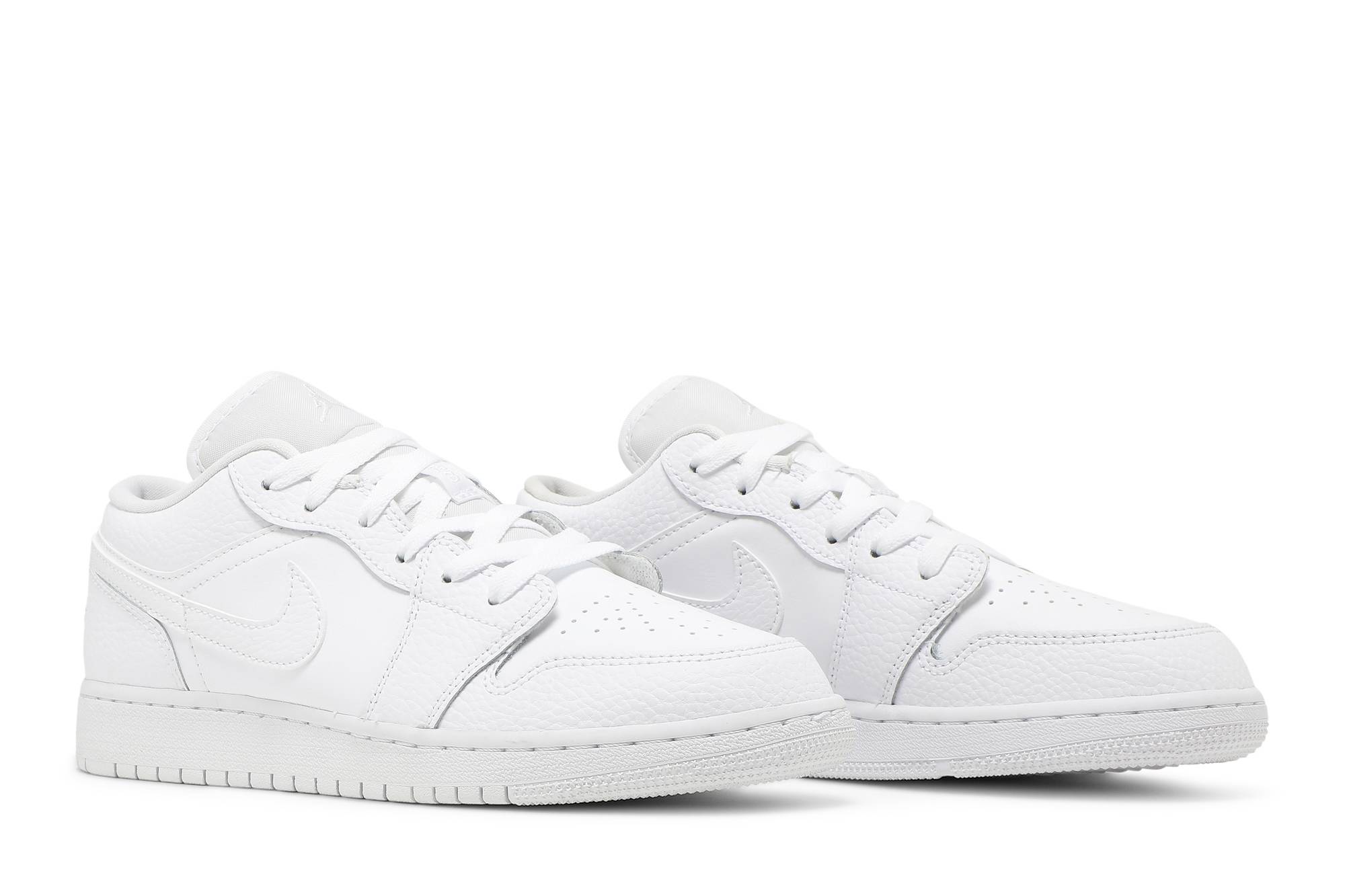 (Grade School) Air Jordan 1 Low Triple White 553560-130 Moroen - Image 8