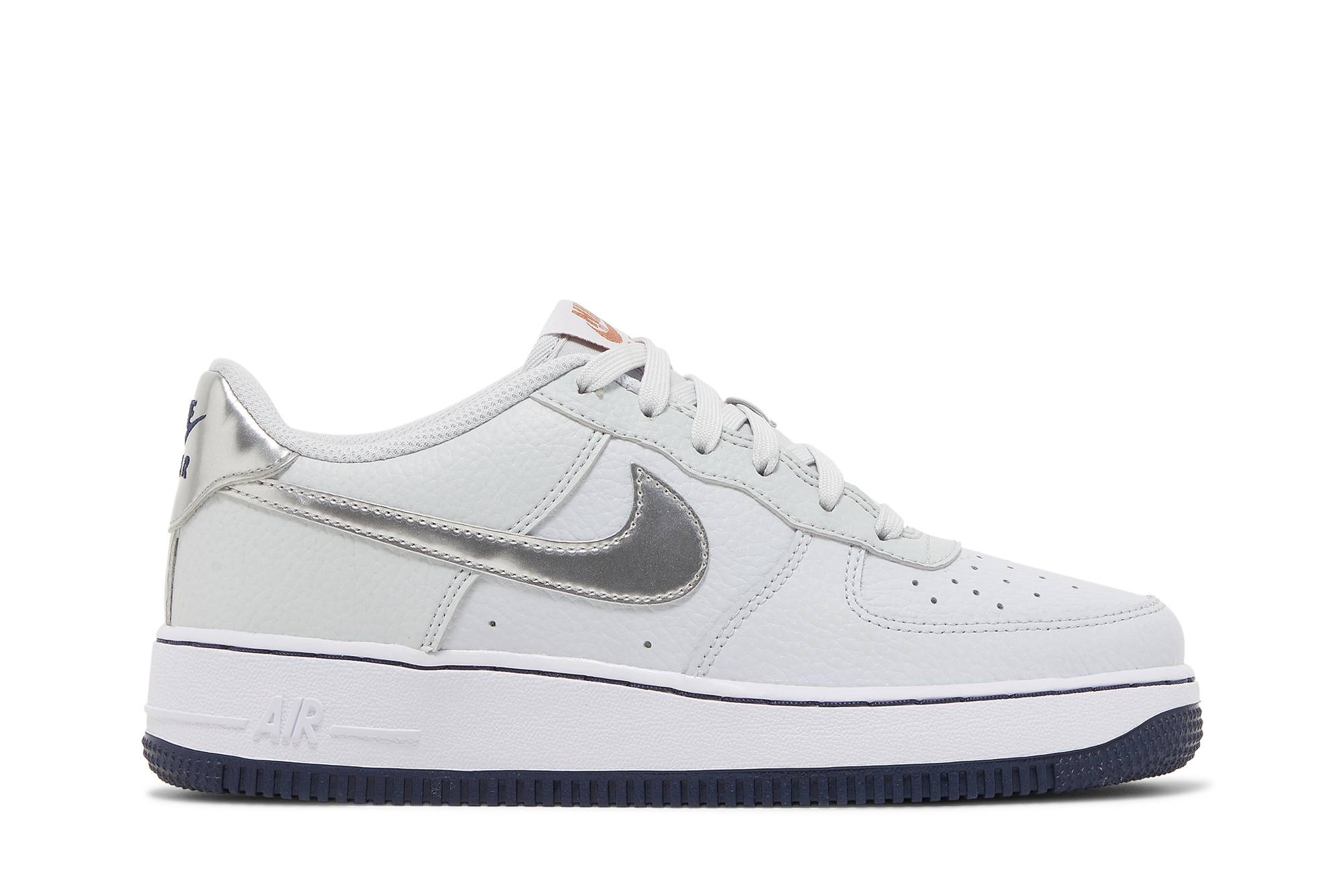 (Grade School) Nike Air Force 1 'Pure Platinum Barely Grape' CT3839-004