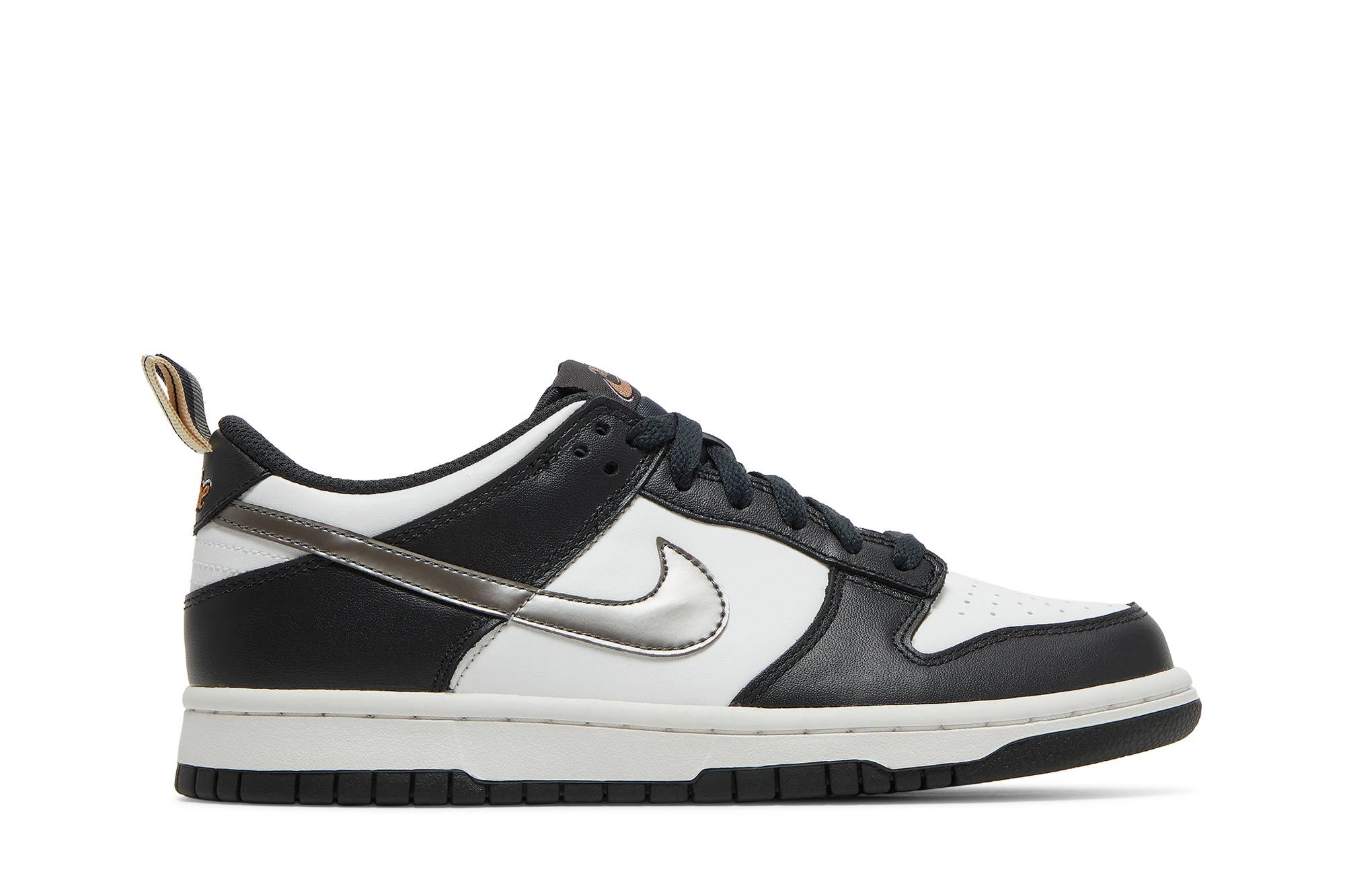 (Grade School) Nike Dunk Low Pull Tab DH9764-001 Coiloa