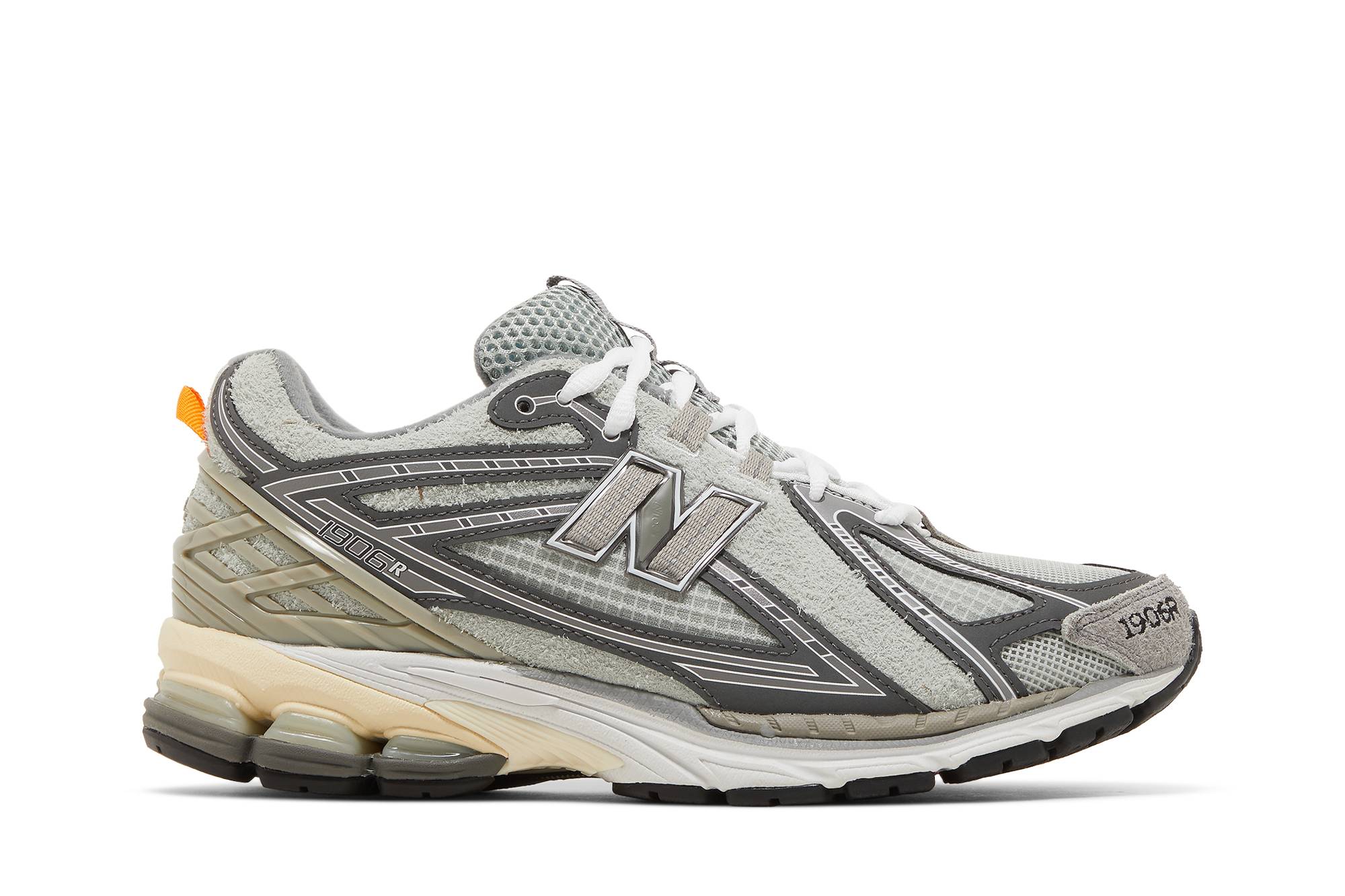 INVINCIBLE x N.HOOLYWOOD x New Balance 1906R Grey Swan M1906RNI Gloiber
