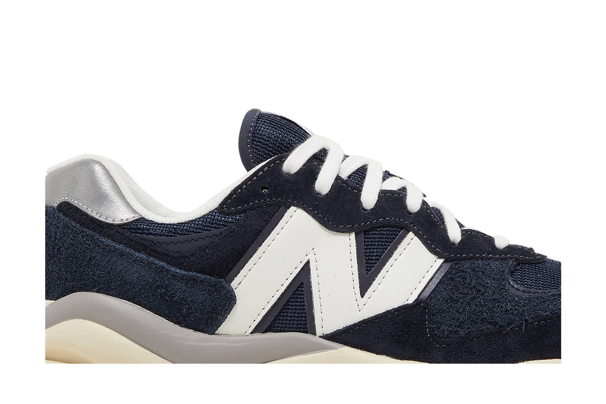 New Balance 57/40 'Eclipse Sea Salt' M5740VLB - Image 2