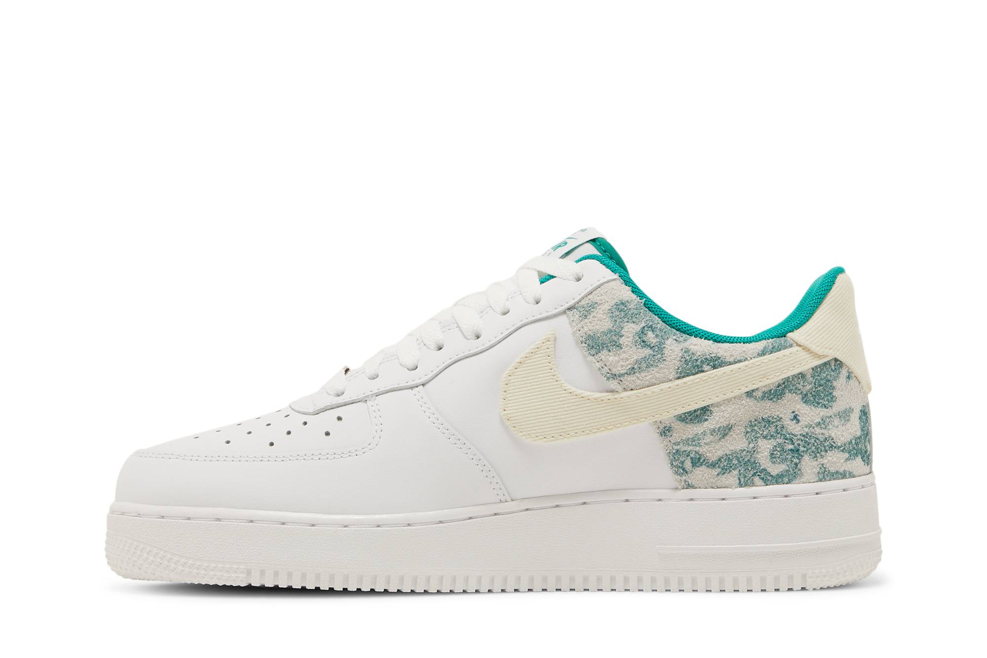 Nike Air Force 1 07 LV8 Neptune Green Camo DX3365-100 Moroen - Image 3