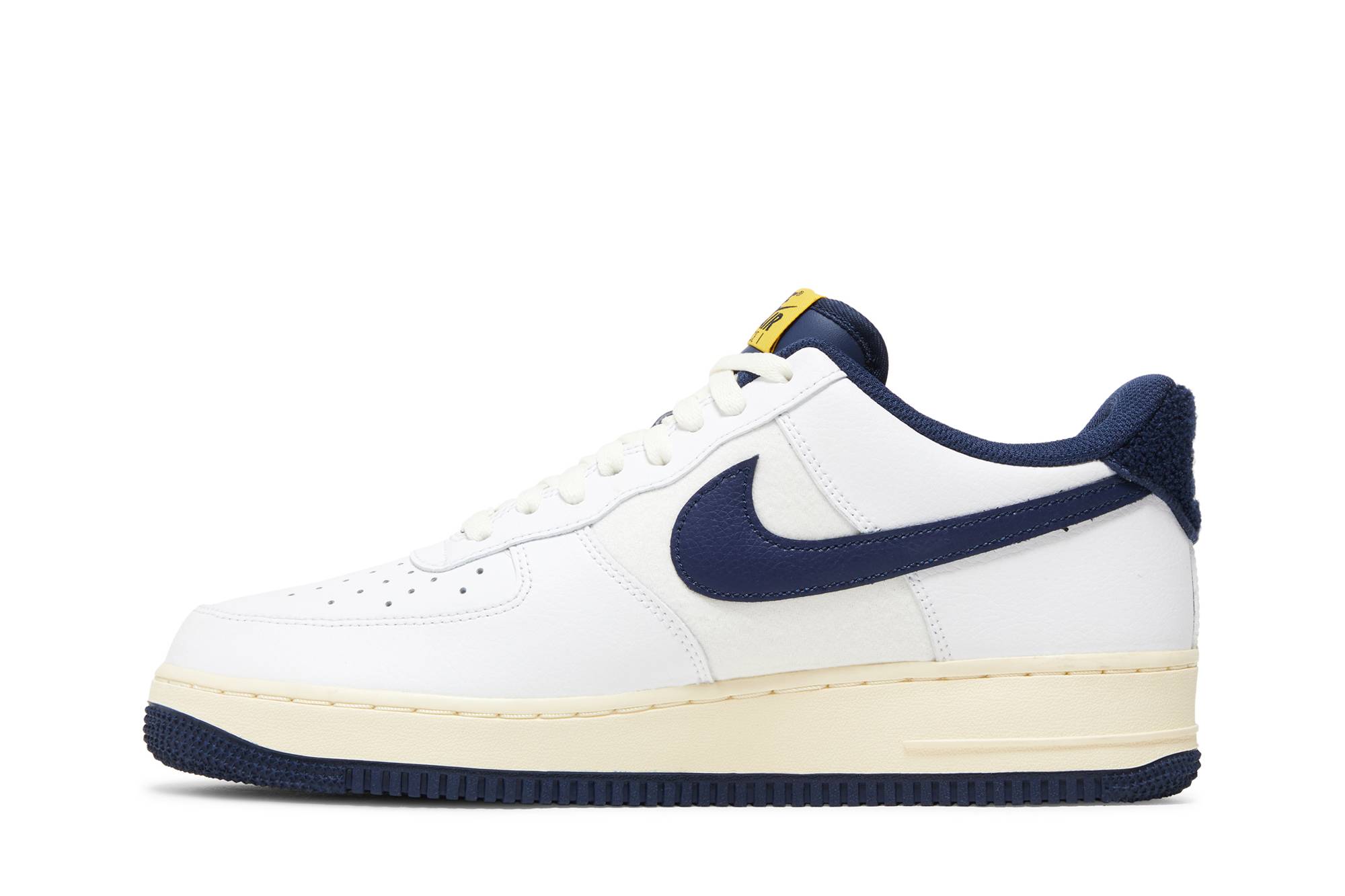 Nike Air Force 1 '07 LV8 'Varsity Jacket - Michigan' DO5220-141 - Image 3