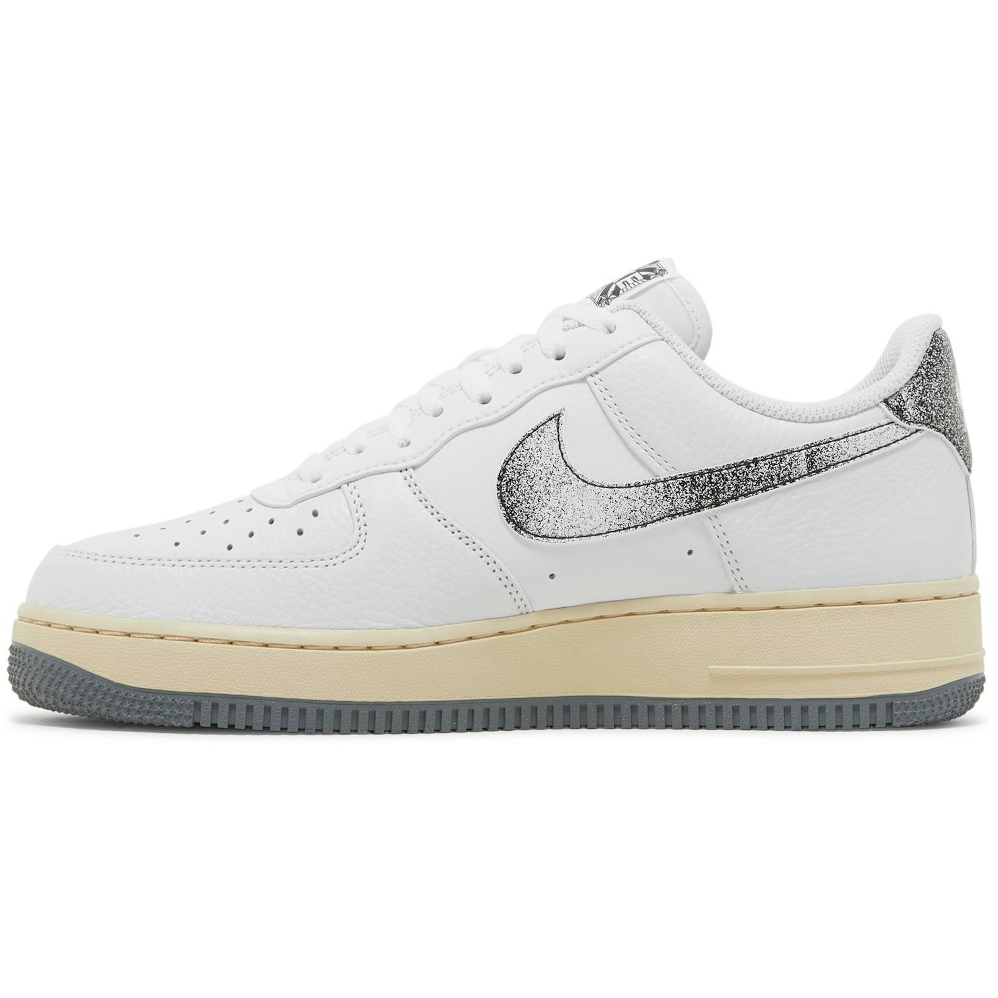 Nike Air Force 1 Low Classics DV7183-100 Moroen - Image 3