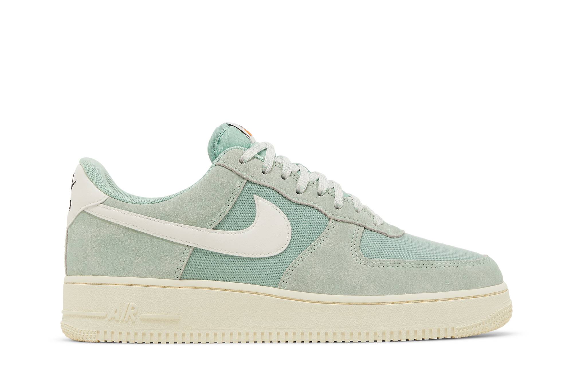 Nike Air Force 1 Low 'Enamel Green' DO9801-300