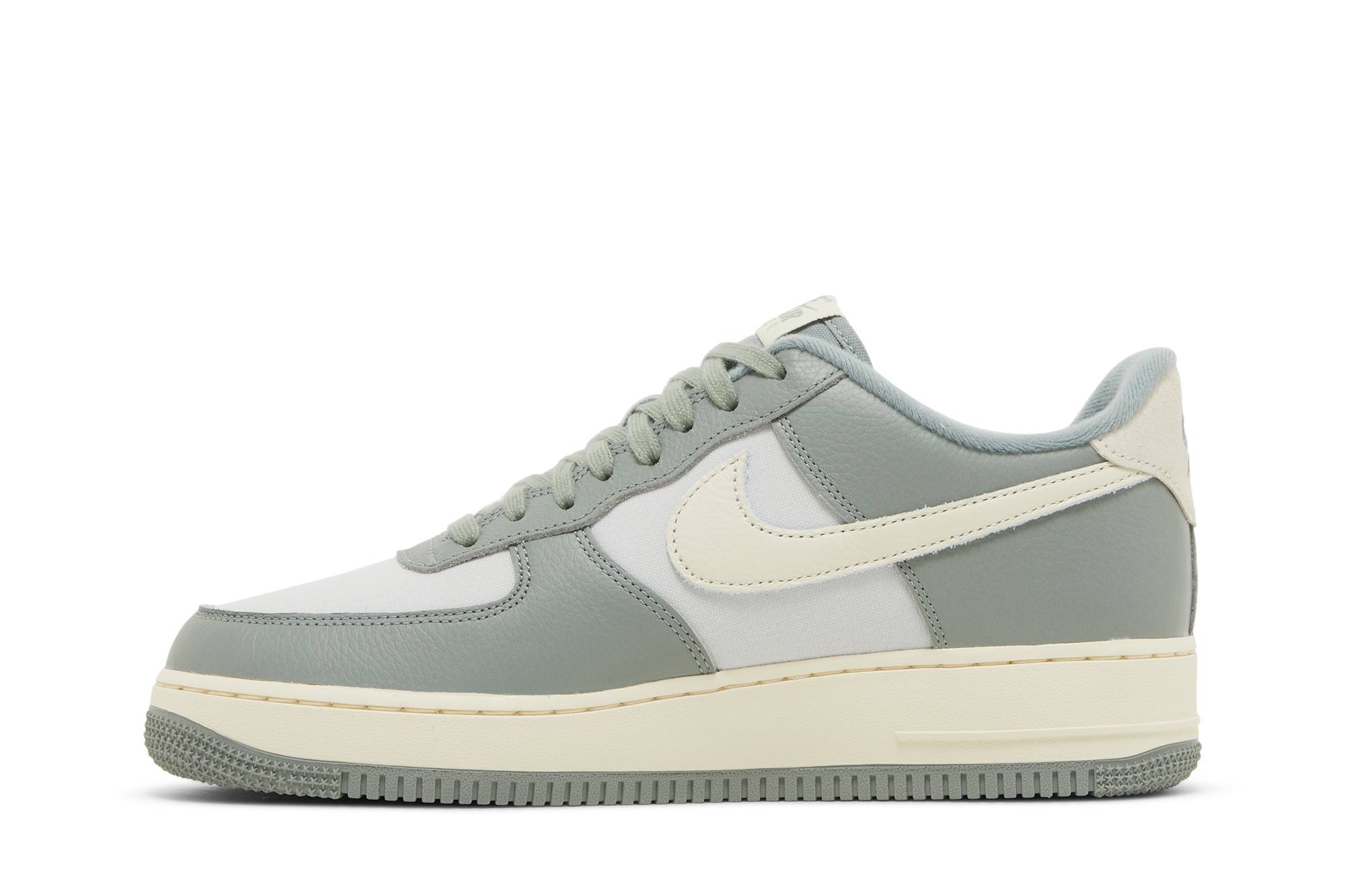 Nike Air Force 1 Low LX Mica Green DV7186-300 Moroen - Image 10