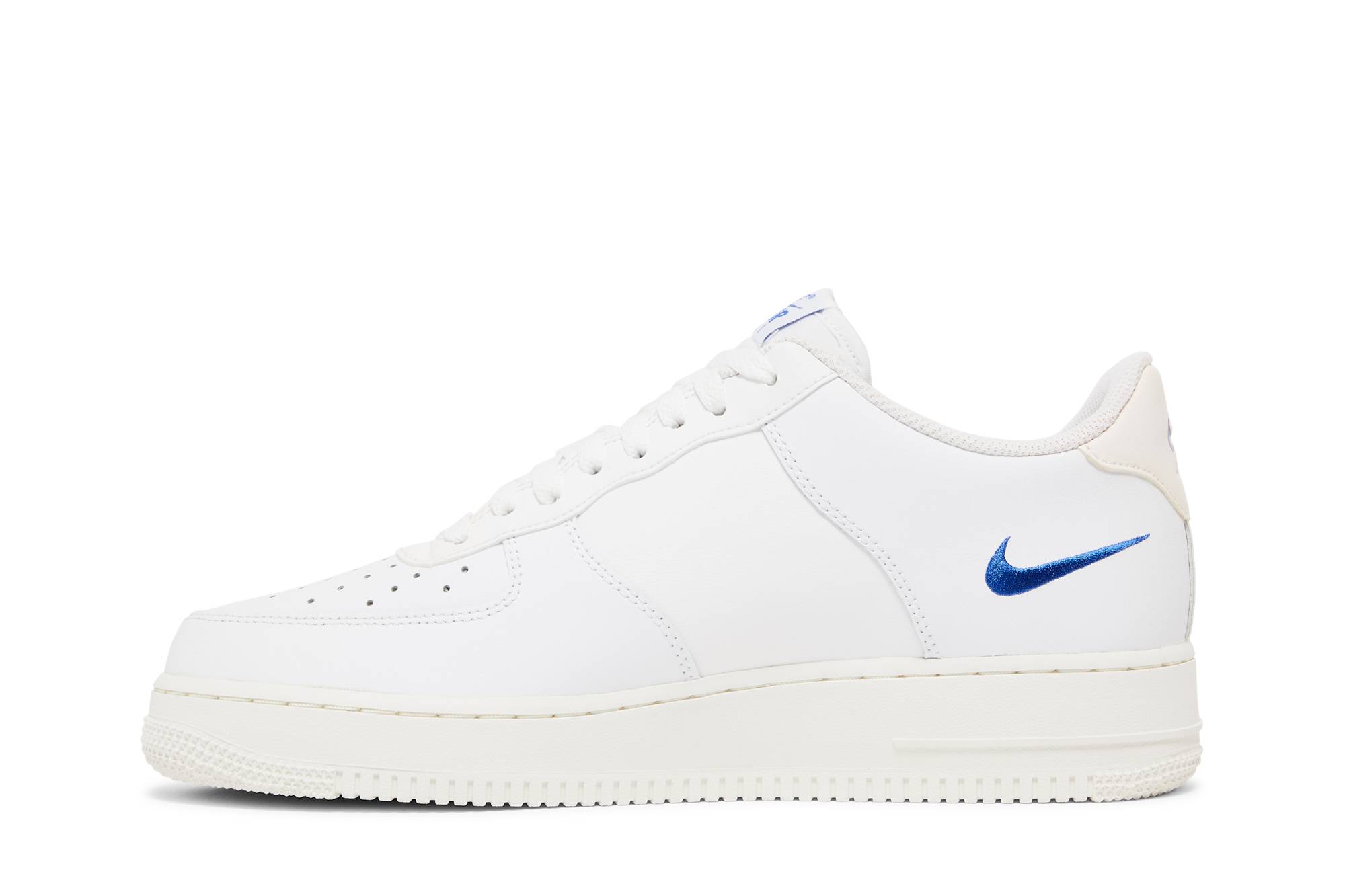 Nike Air Force 1 Low 'Multi-Swoosh' DM9096-101 – Image 3