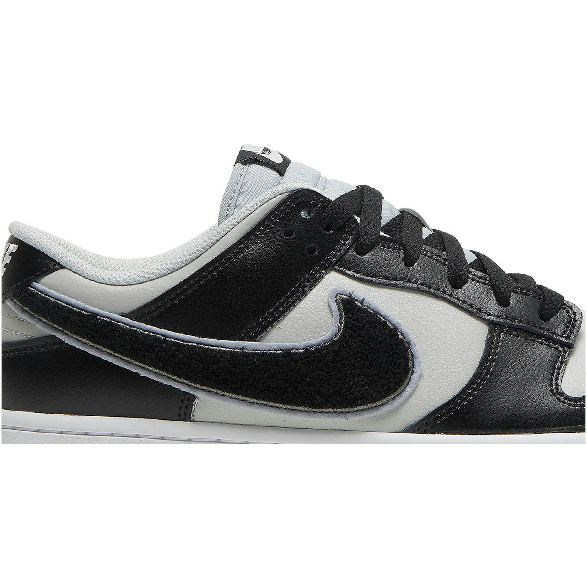 Nike Dunk Low Chenille Swoosh DQ7683-001 Moroen - Image 2