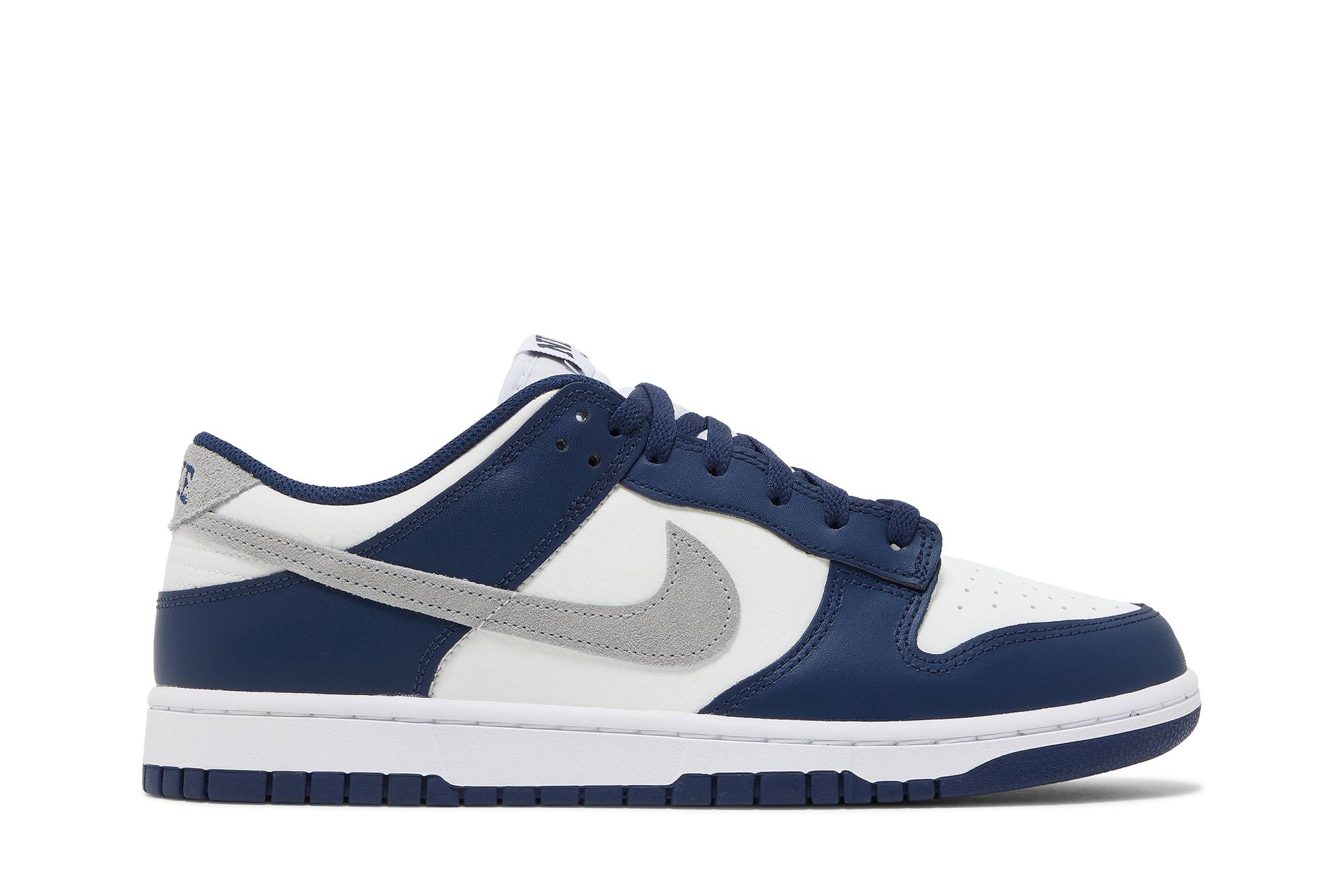 Nike Dunk Low Midnight Navy FD9749-400 Gloiber