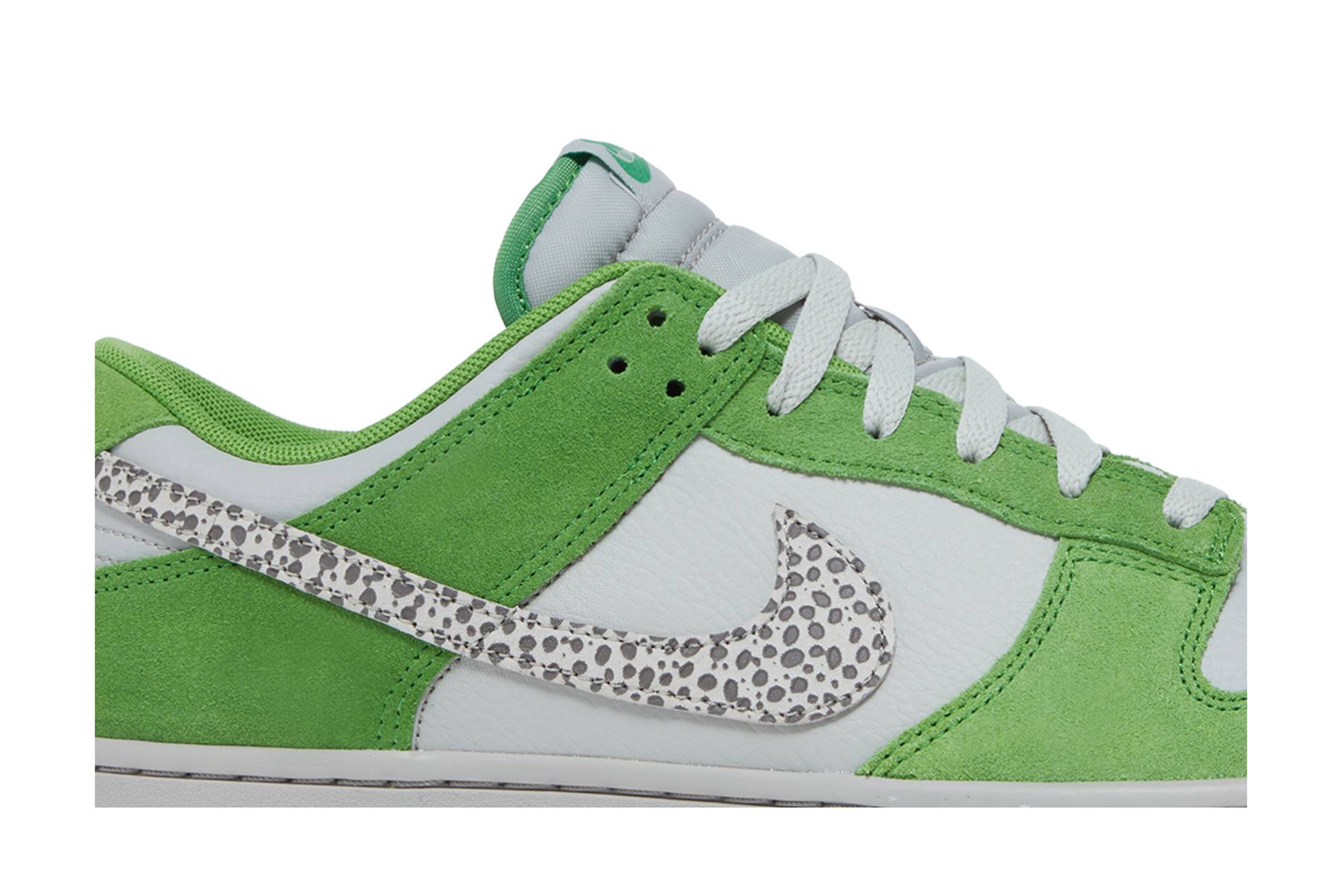 Nike Dunk Low 'Safari Swoosh-Chlorophyll' DR0156-300 - Image 2