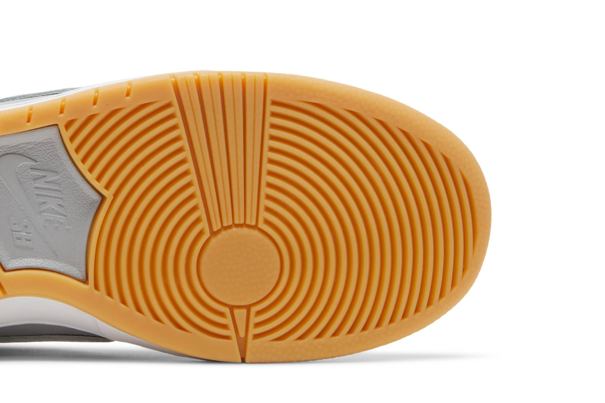 Nike SB Dunk Low 'Grey Gum' DV5464-001 - Image 5