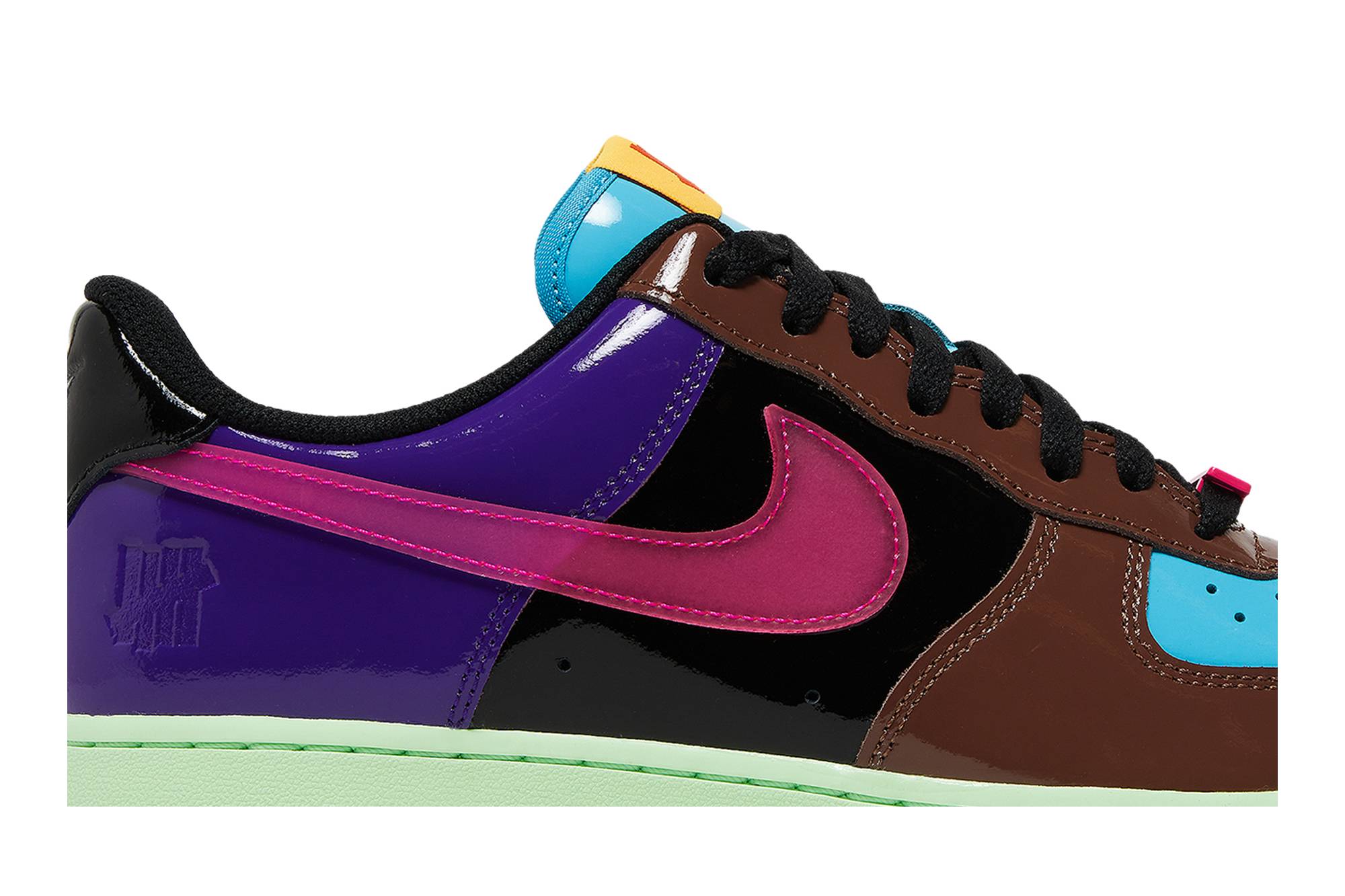 UNDEFEATED x Nike Air Force 1 Low Pink Prime DV5255-200 Moroen - Image 2