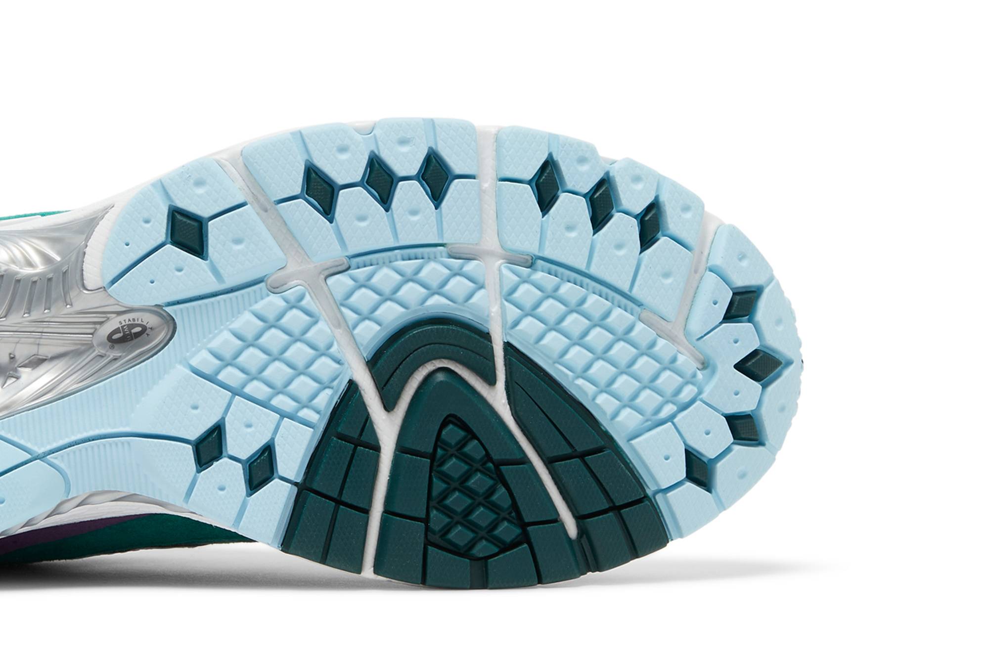 Up There x New Balance 2002R Backyard Legends M2002RUT Moroen - Image 5